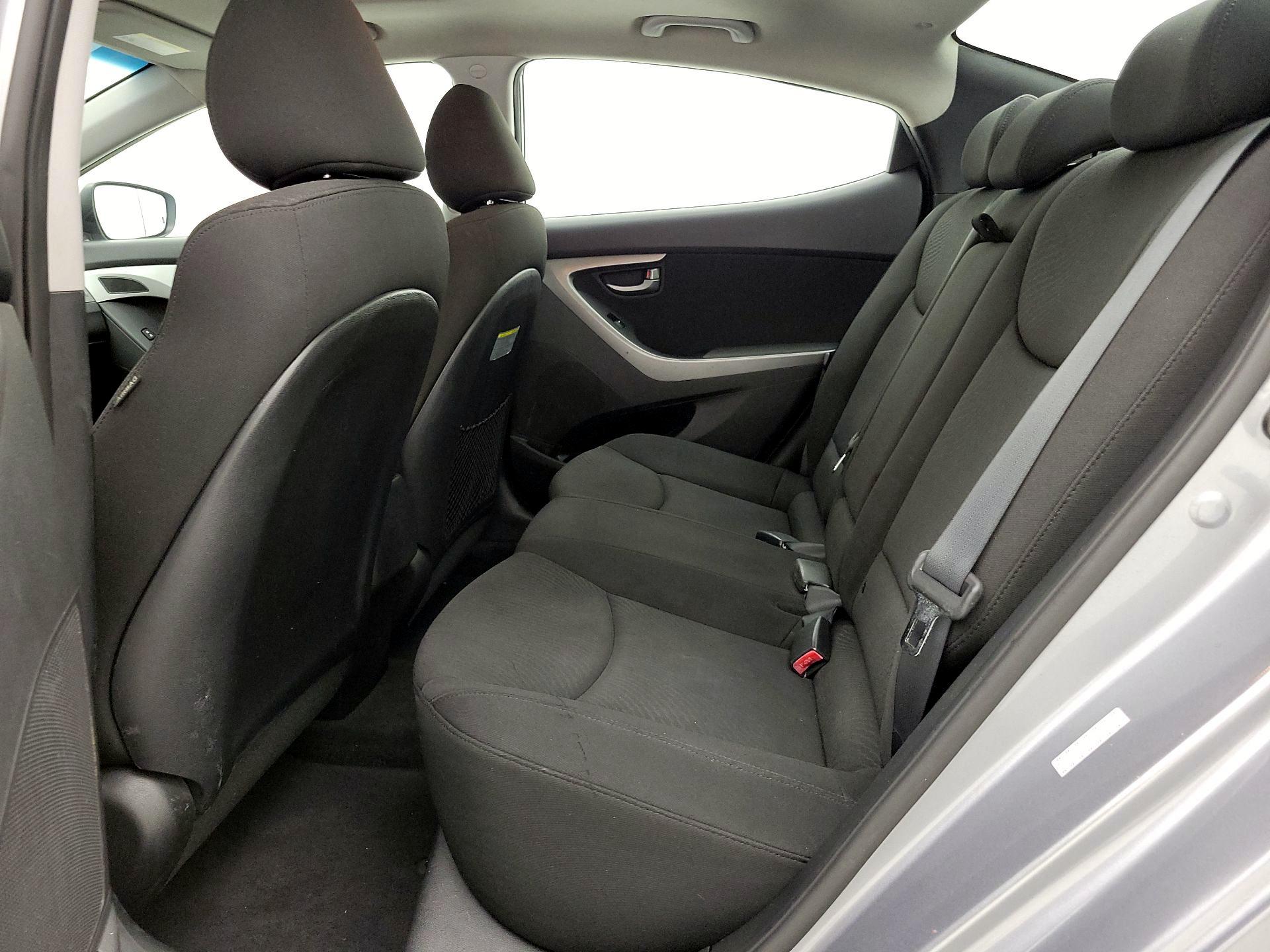 Thumbnail: 2015 Hyundai Elantra - 19