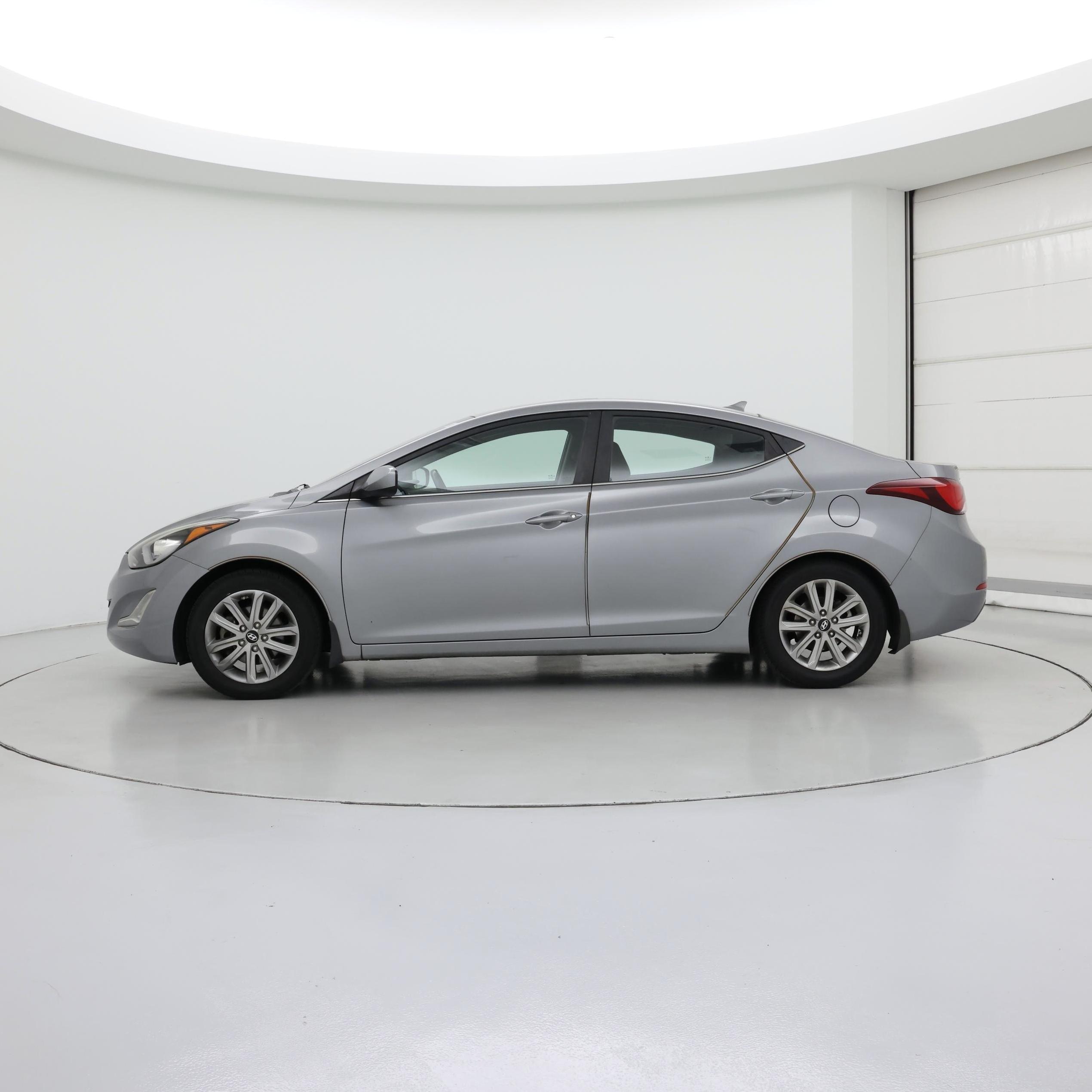 Thumbnail: 2015 Hyundai Elantra - 3