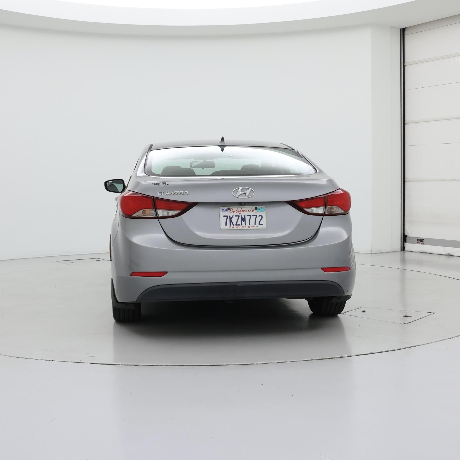 Thumbnail: 2015 Hyundai Elantra - 6