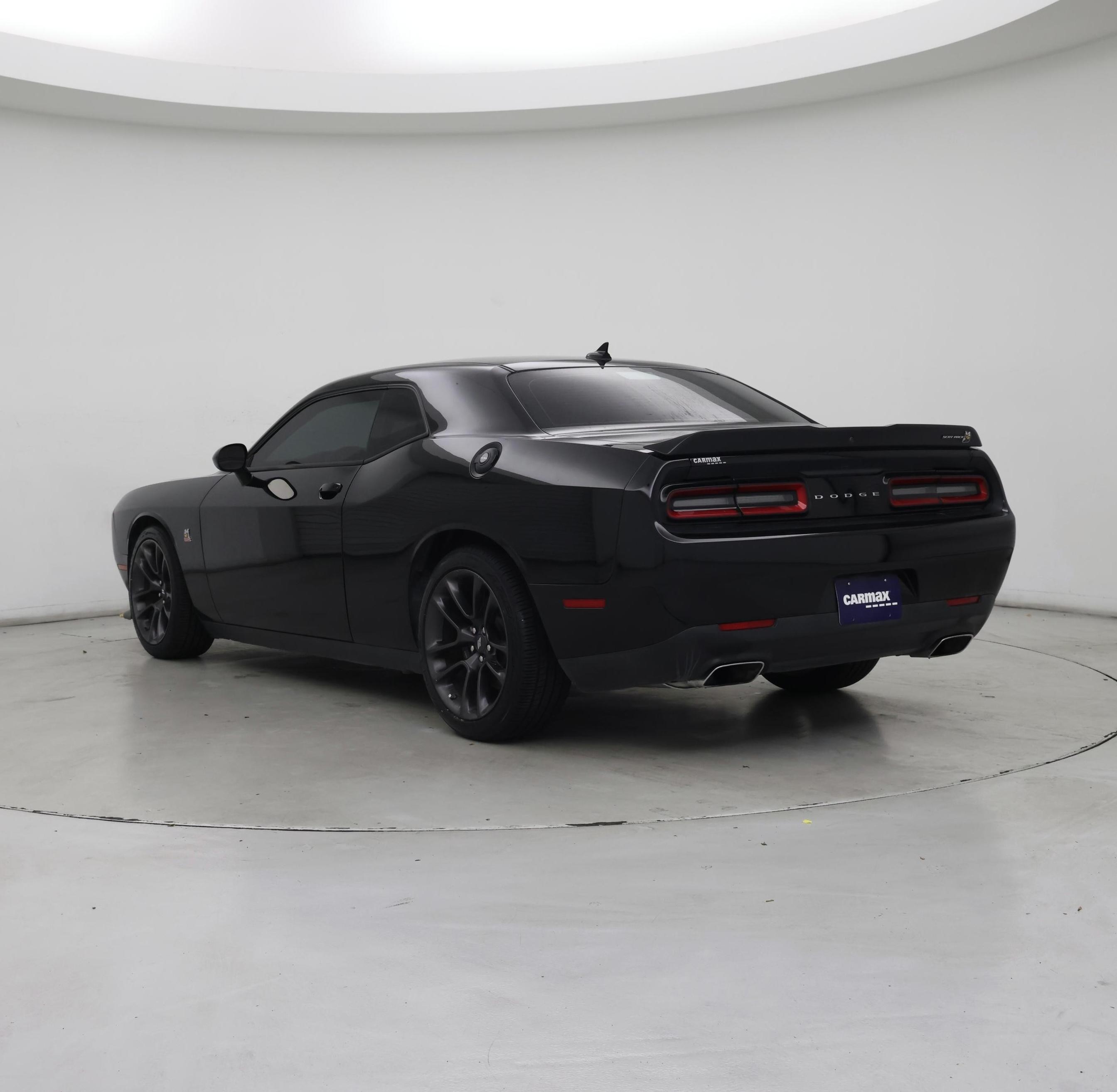 Thumbnail: 2022 Dodge Challenger - 2