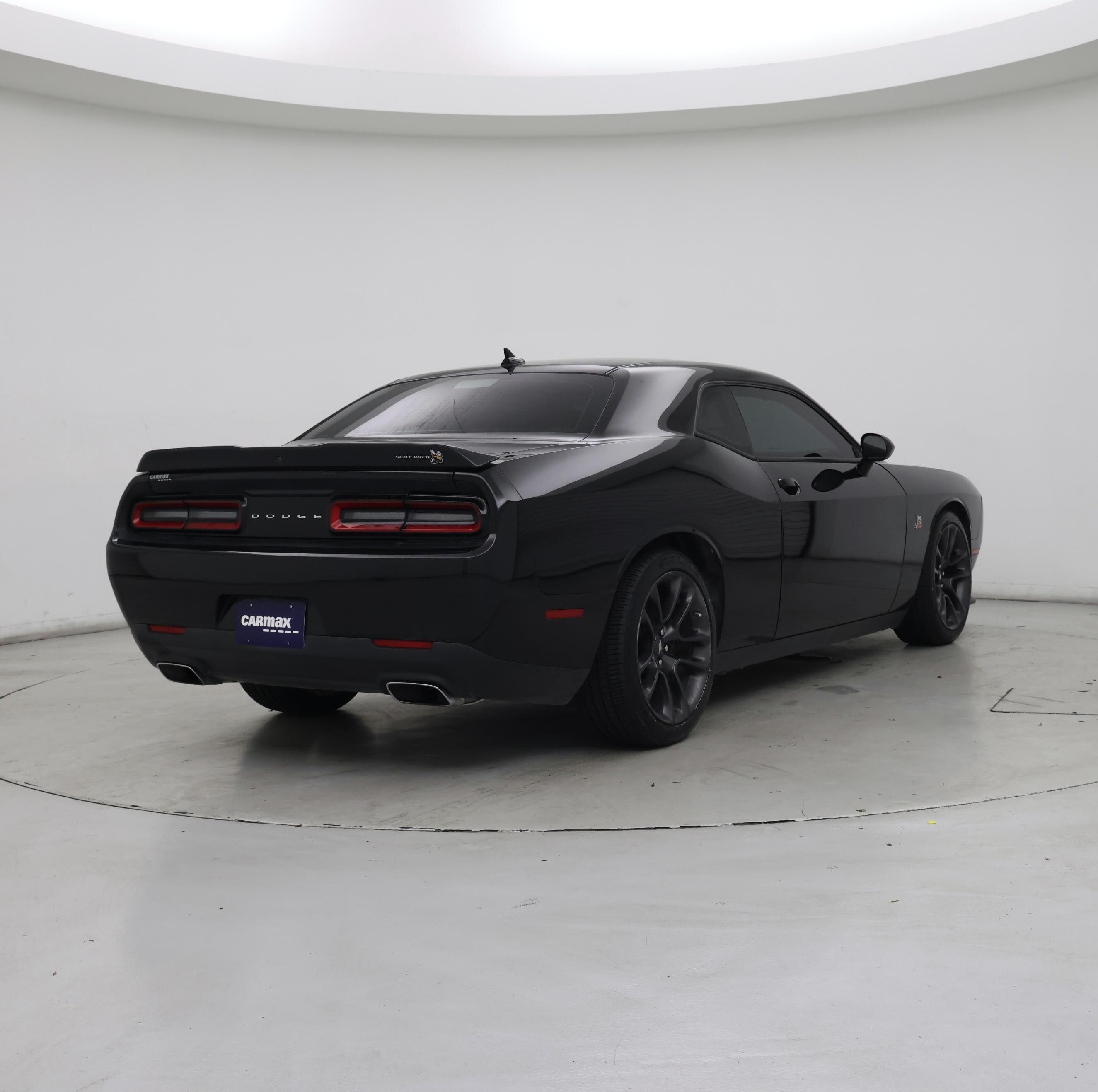 Thumbnail: 2022 Dodge Challenger - 8