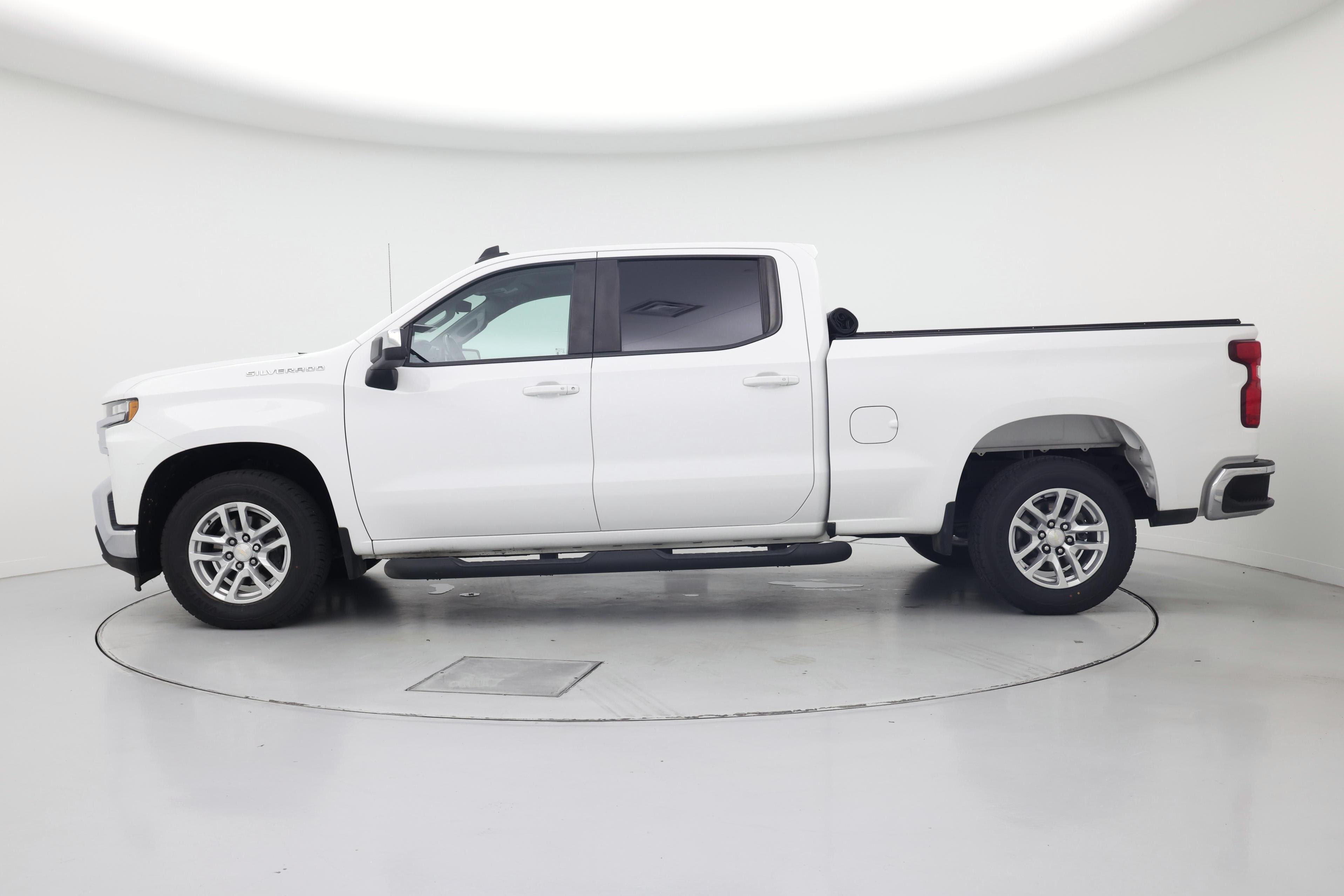 Thumbnail: 2019 Chevrolet Silverado 1500 - 3