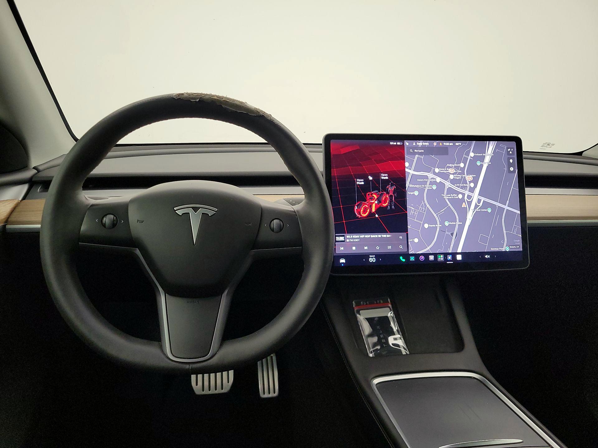 Thumbnail: 2023 Tesla Model Y - 10