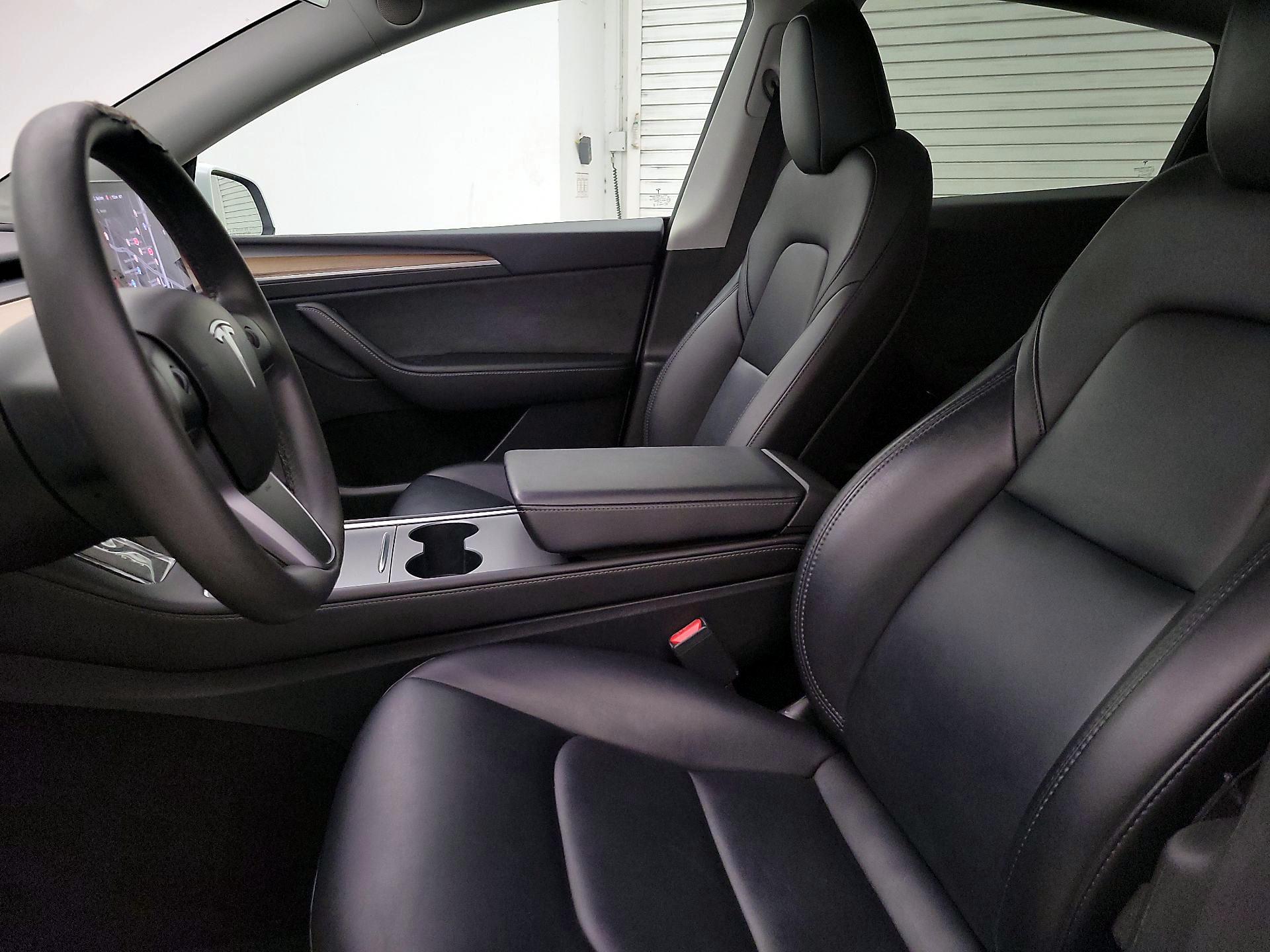 Thumbnail: 2023 Tesla Model Y - 11