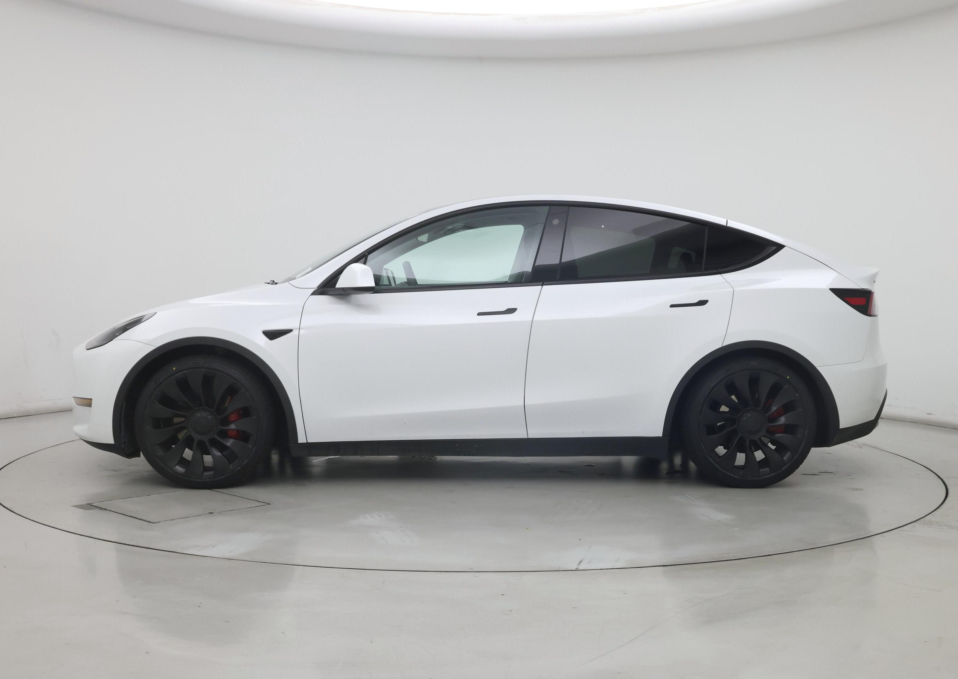 Thumbnail: 2023 Tesla Model Y - 3