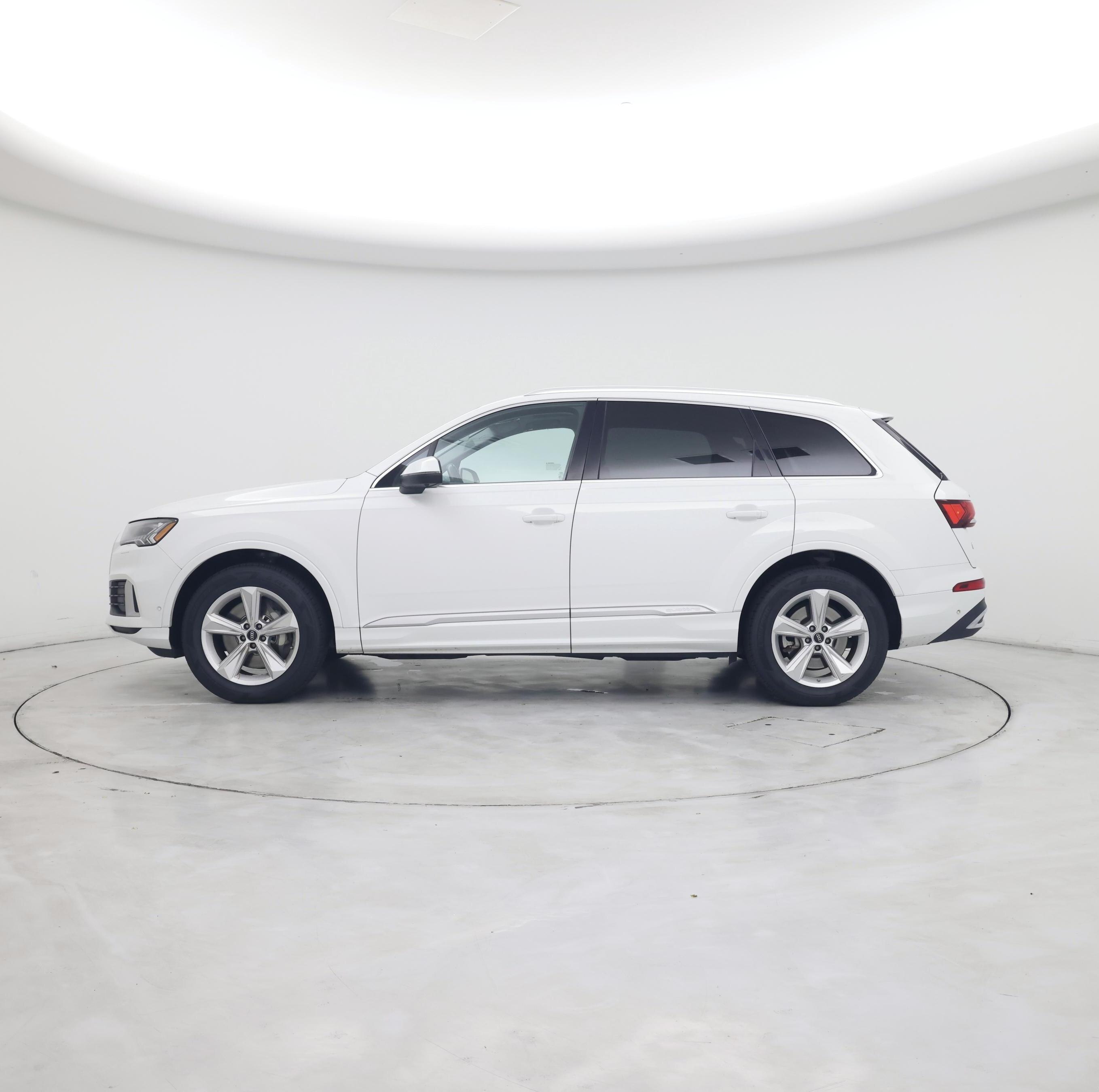 Thumbnail: 2024 Audi Q7 - 3