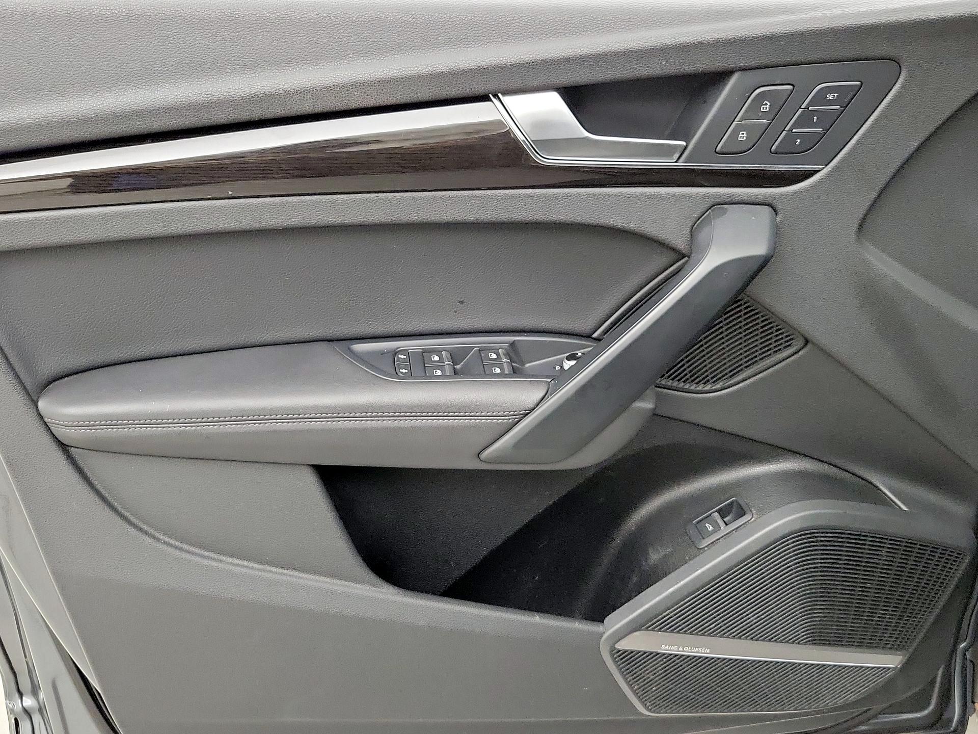 Thumbnail: 2019 Audi Q5 - 12