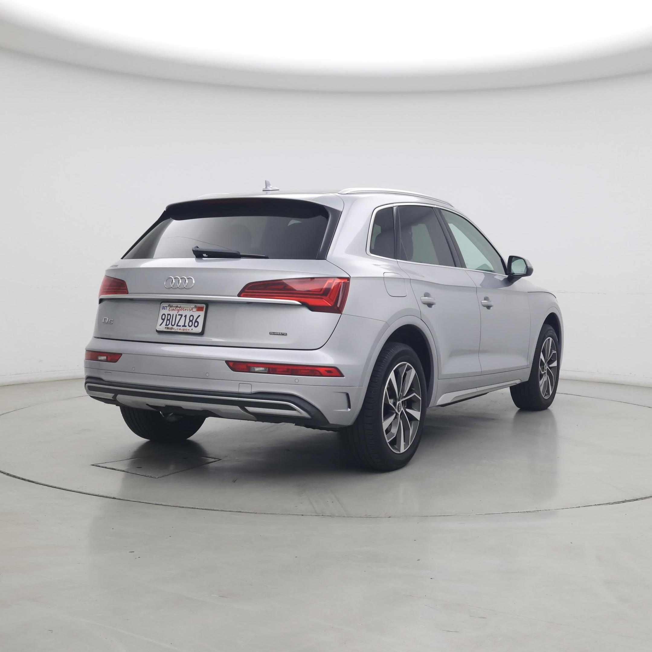 Thumbnail: 2021 Audi Q5 - 8