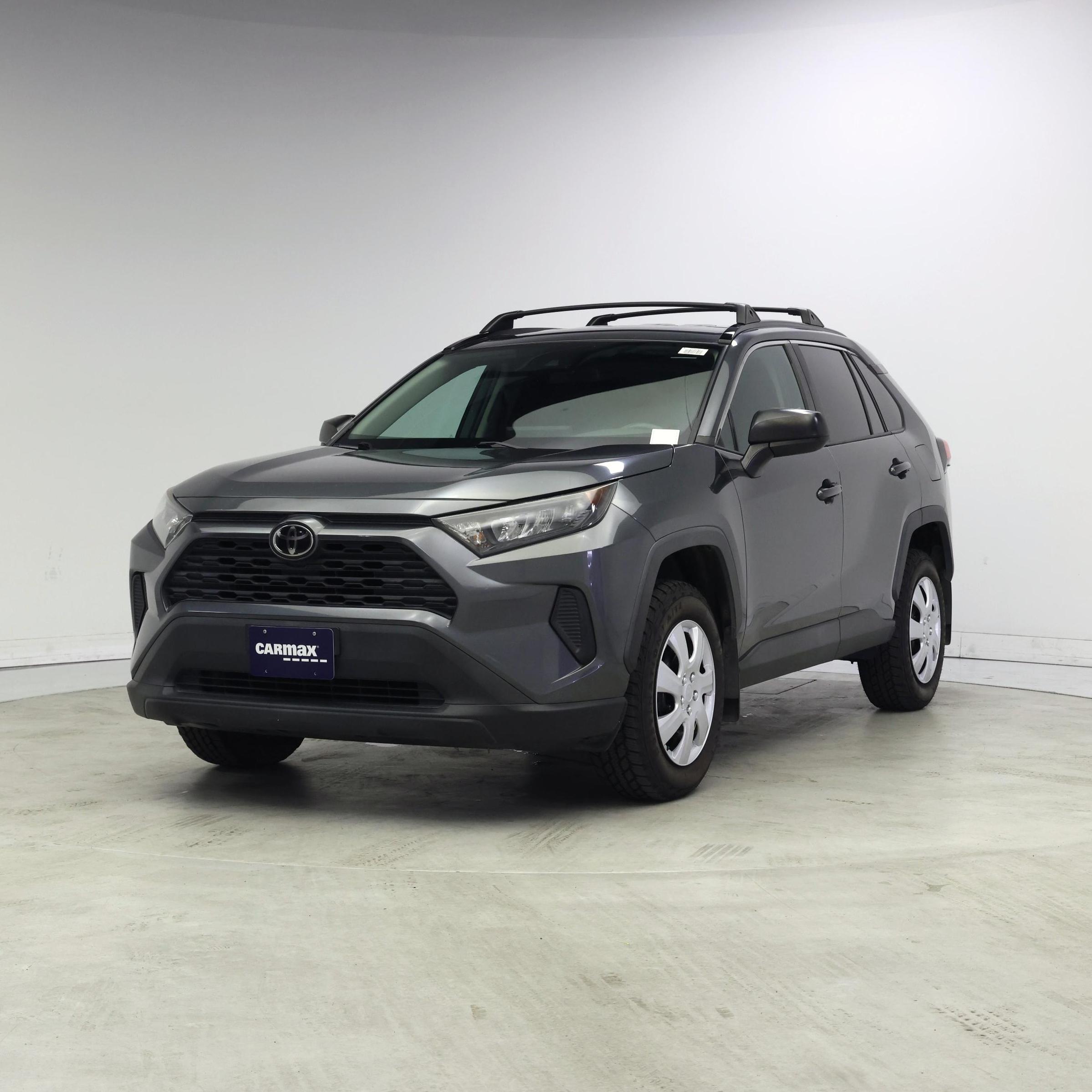 Thumbnail: 2021 Toyota RAV4 - 4