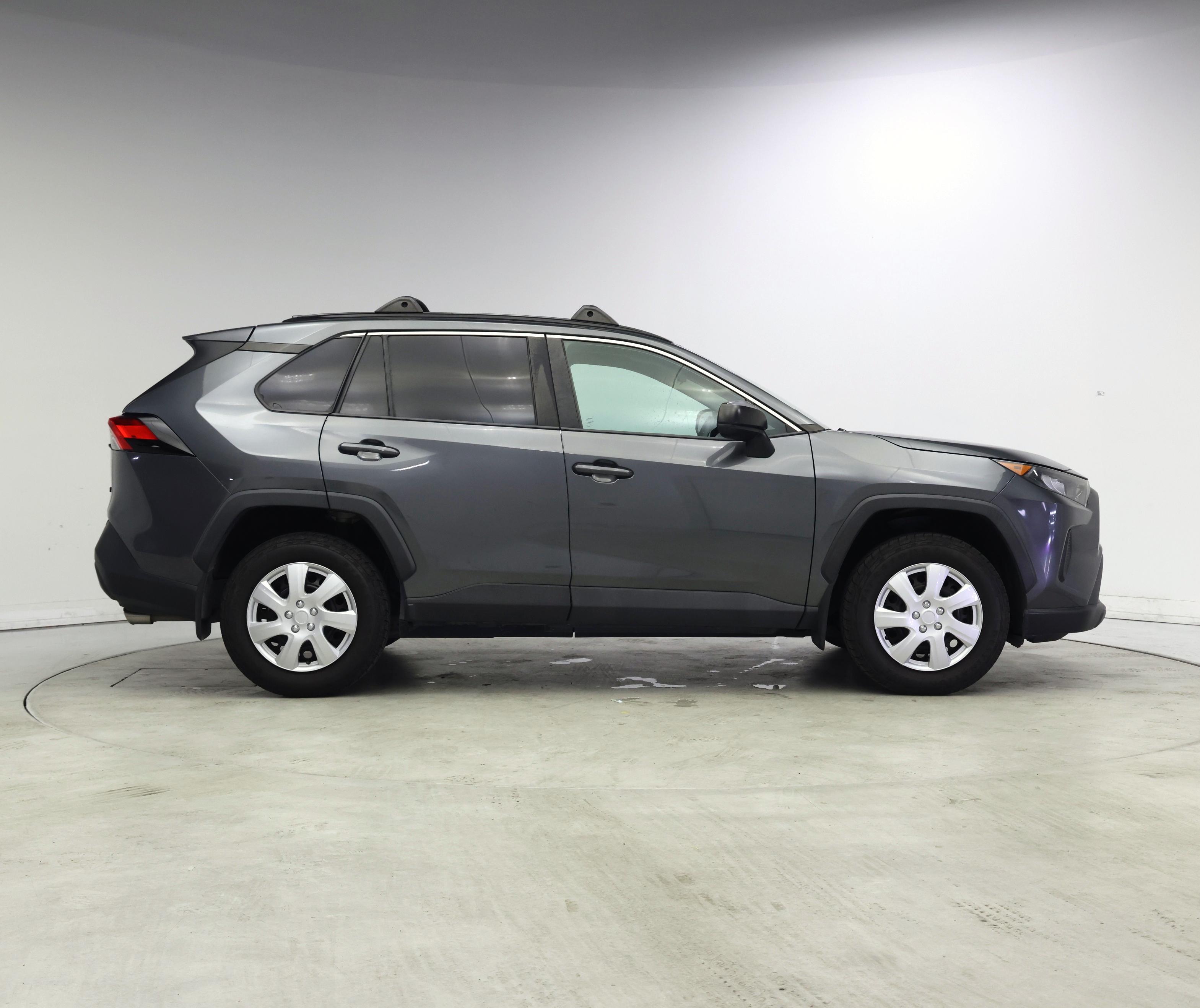 Thumbnail: 2021 Toyota RAV4 - 7
