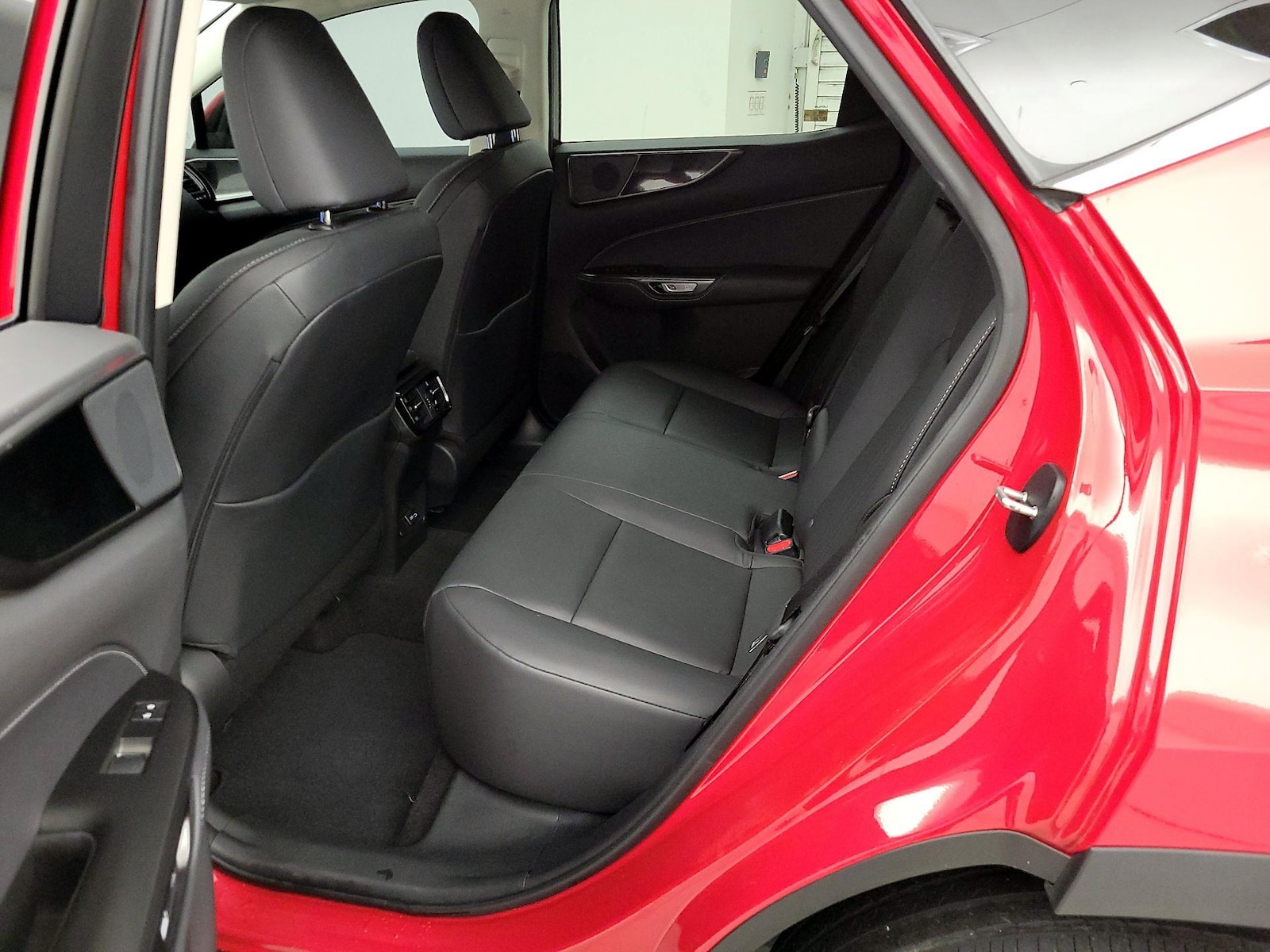 2024 Lexus NX 250 - Photo 20