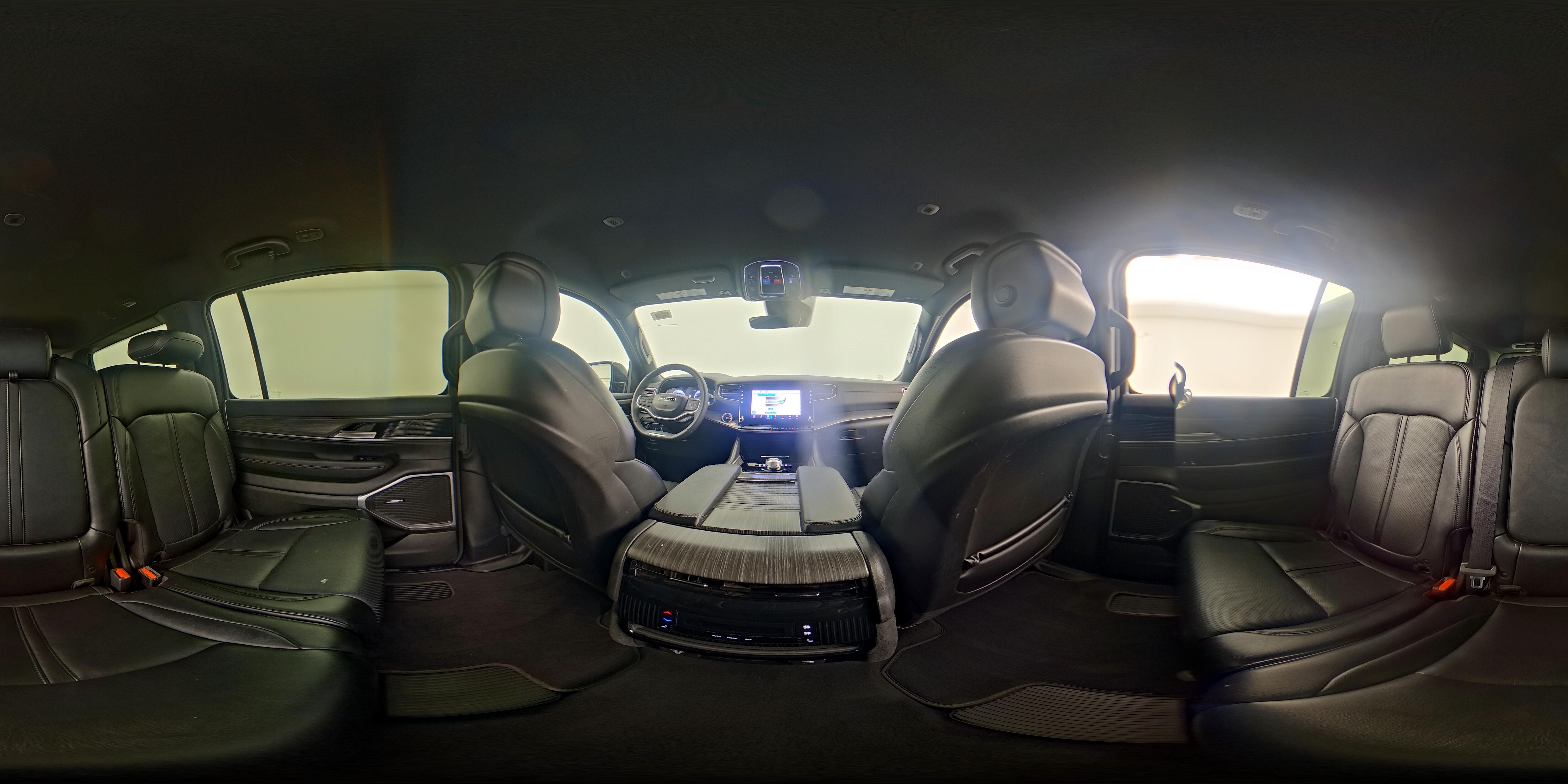 2024 Jeep Wagoneer Series II - Photo 28