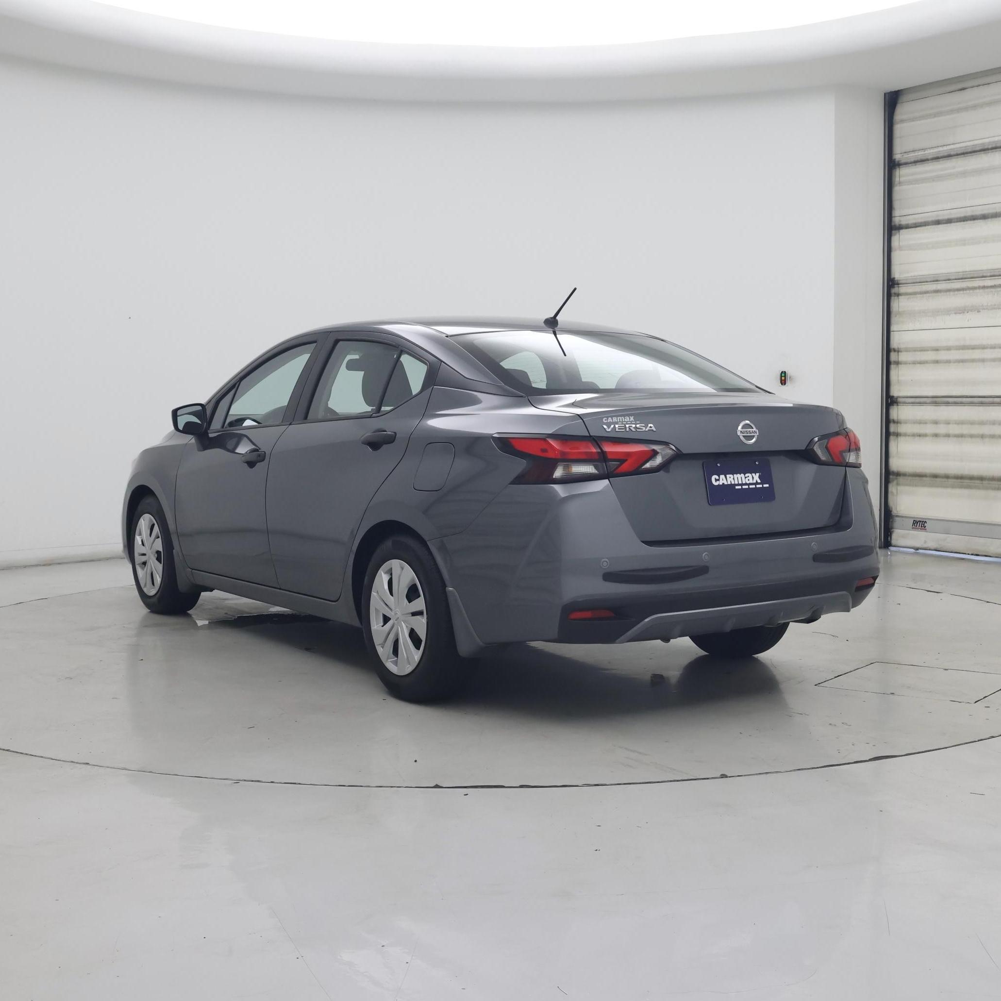 Thumbnail: 2021 Nissan Versa - 2