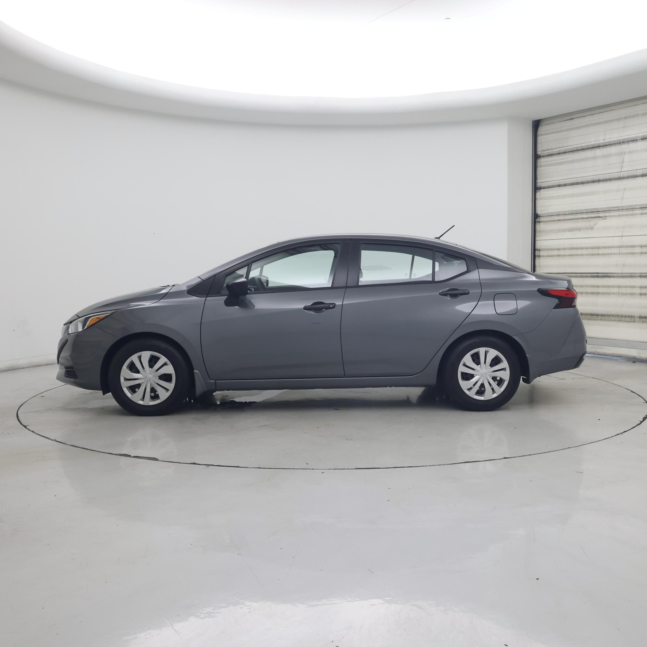 Thumbnail: 2021 Nissan Versa - 3