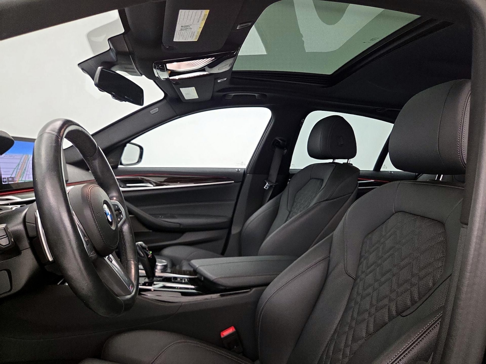 Sunroof(s) & Overhead Airbags