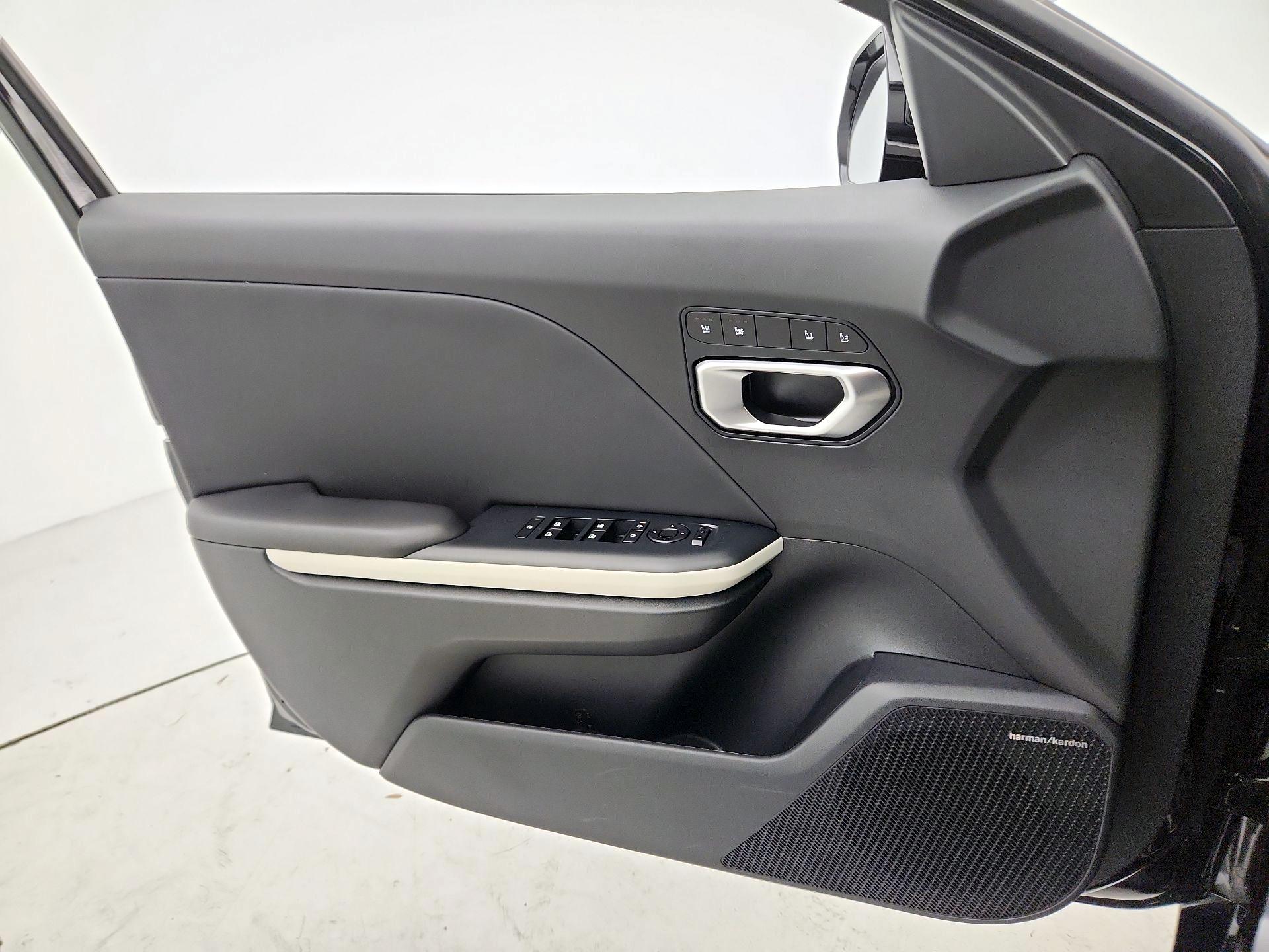 Thumbnail: 2025 Kia K4 - 12