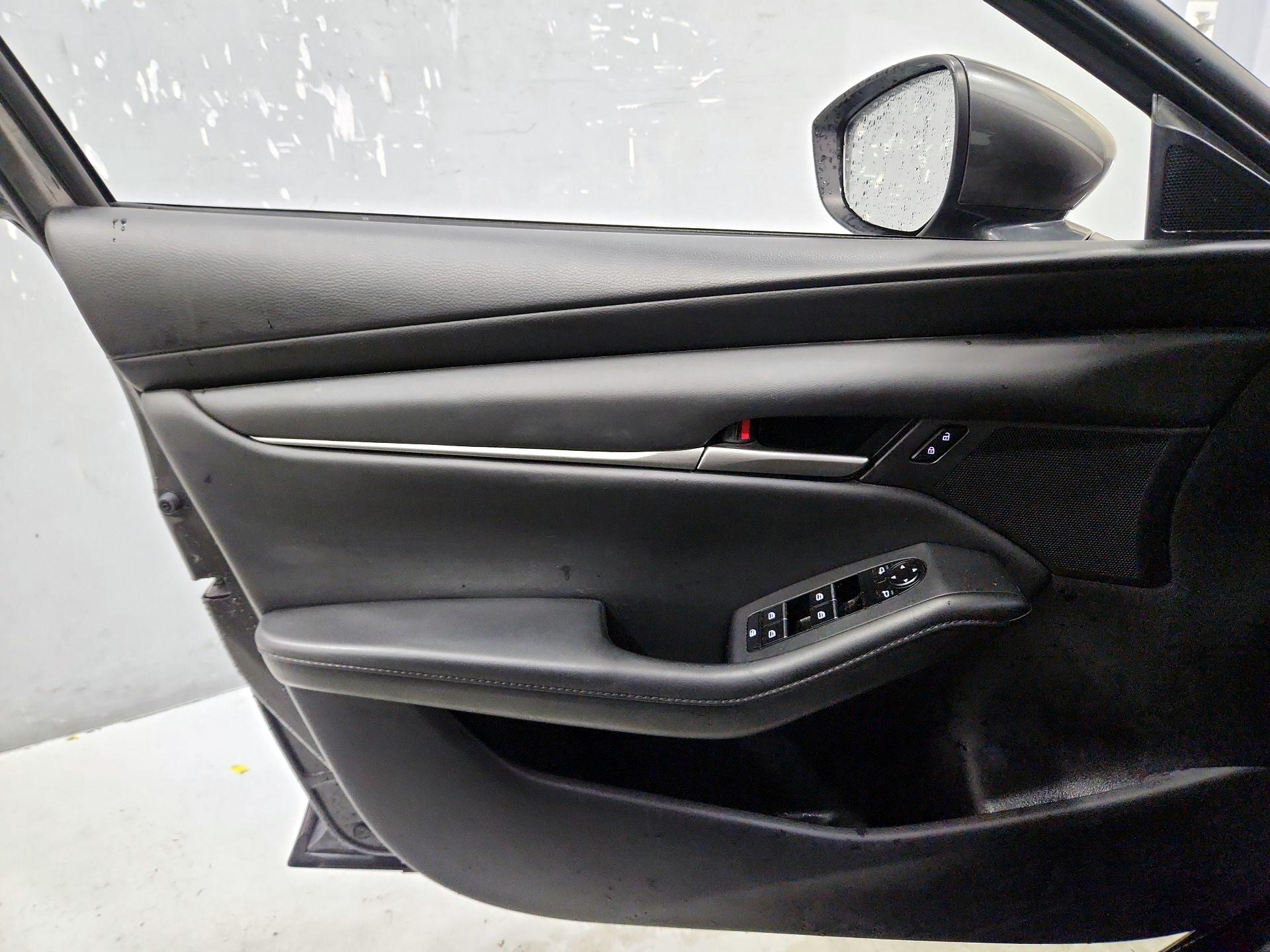 Thumbnail: 2023 Mazda Mazda3 - 12