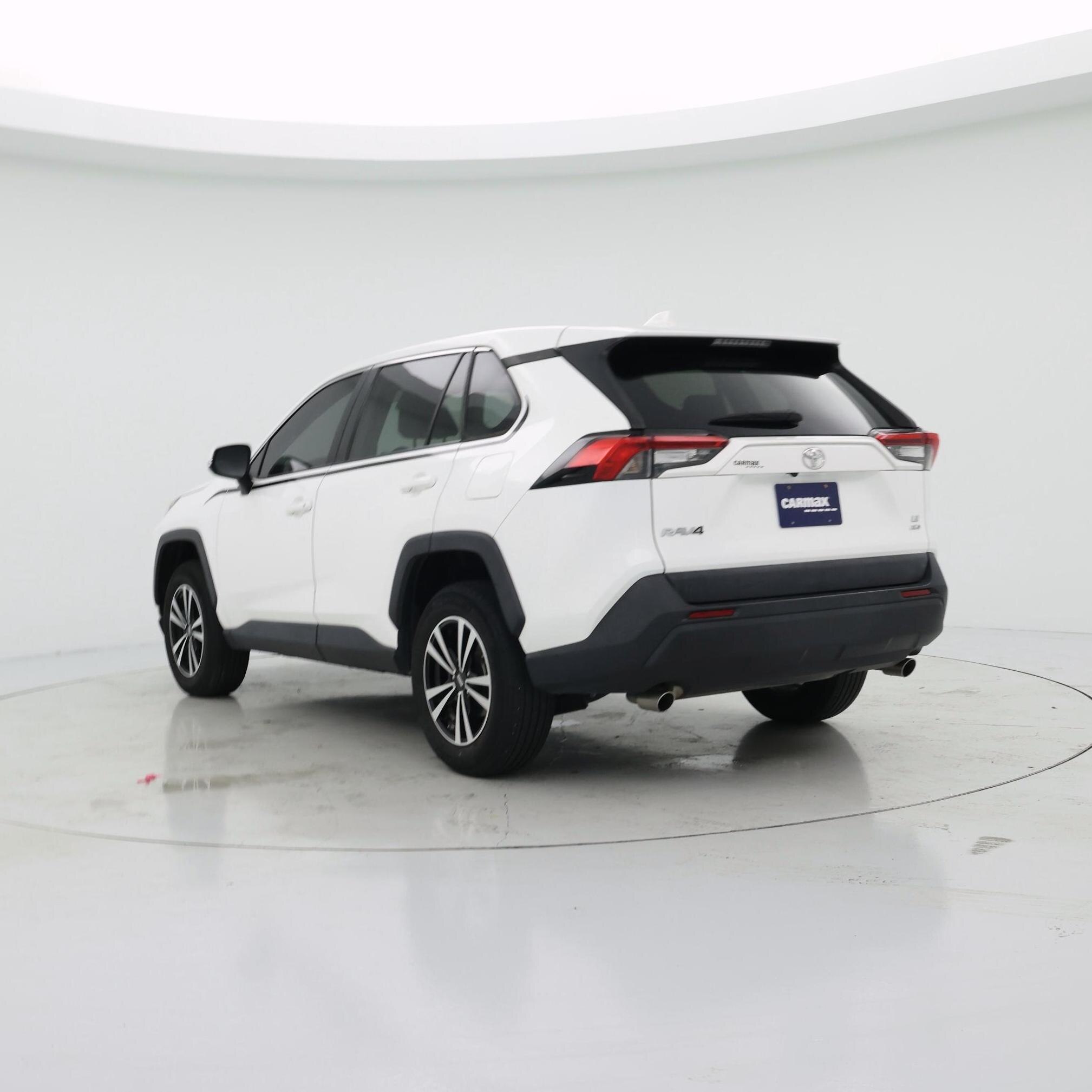 Thumbnail: 2022 Toyota RAV4 - 2
