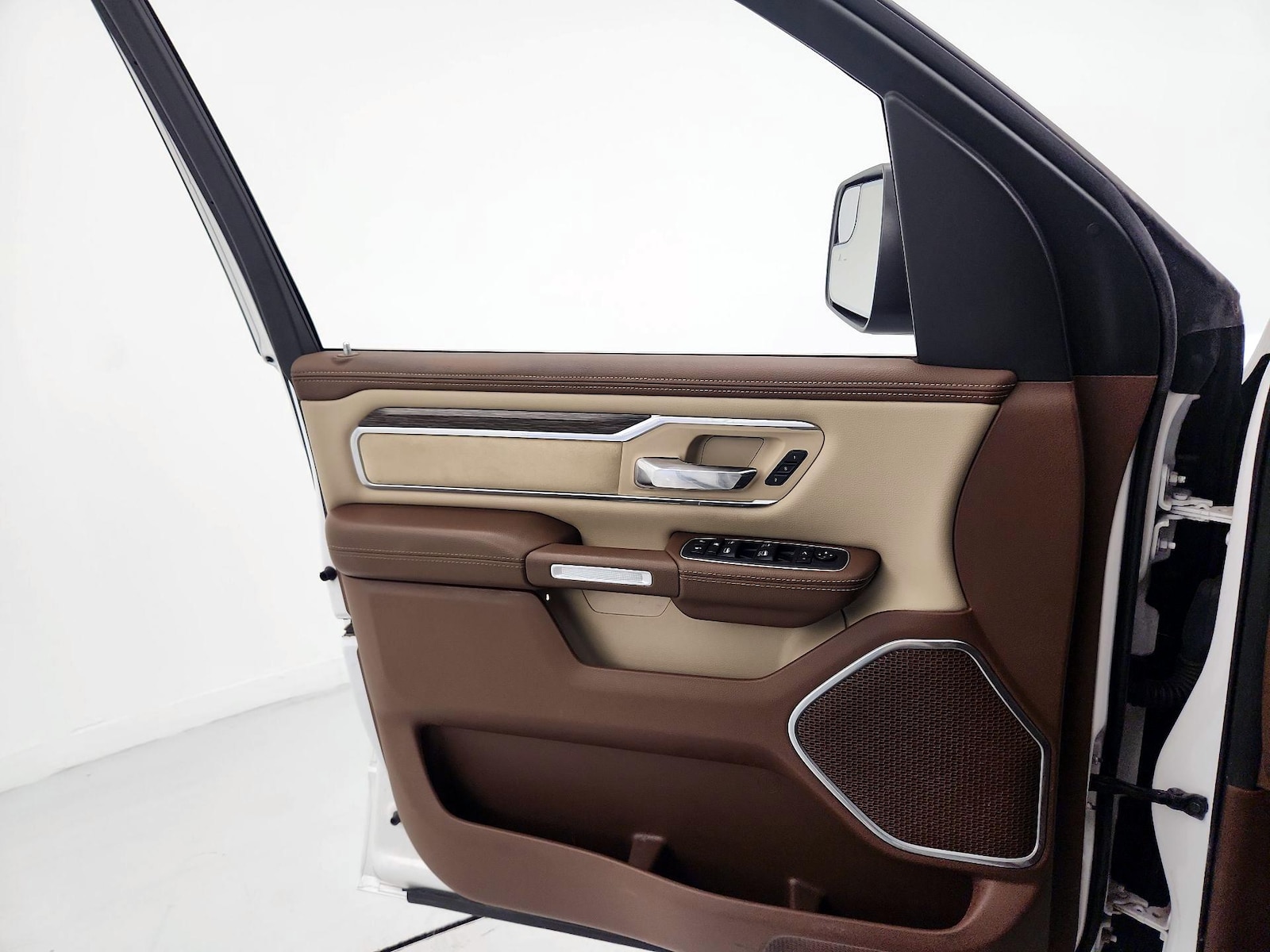 2020 RAM Ram 1500 Pickup Laramie - Photo 13