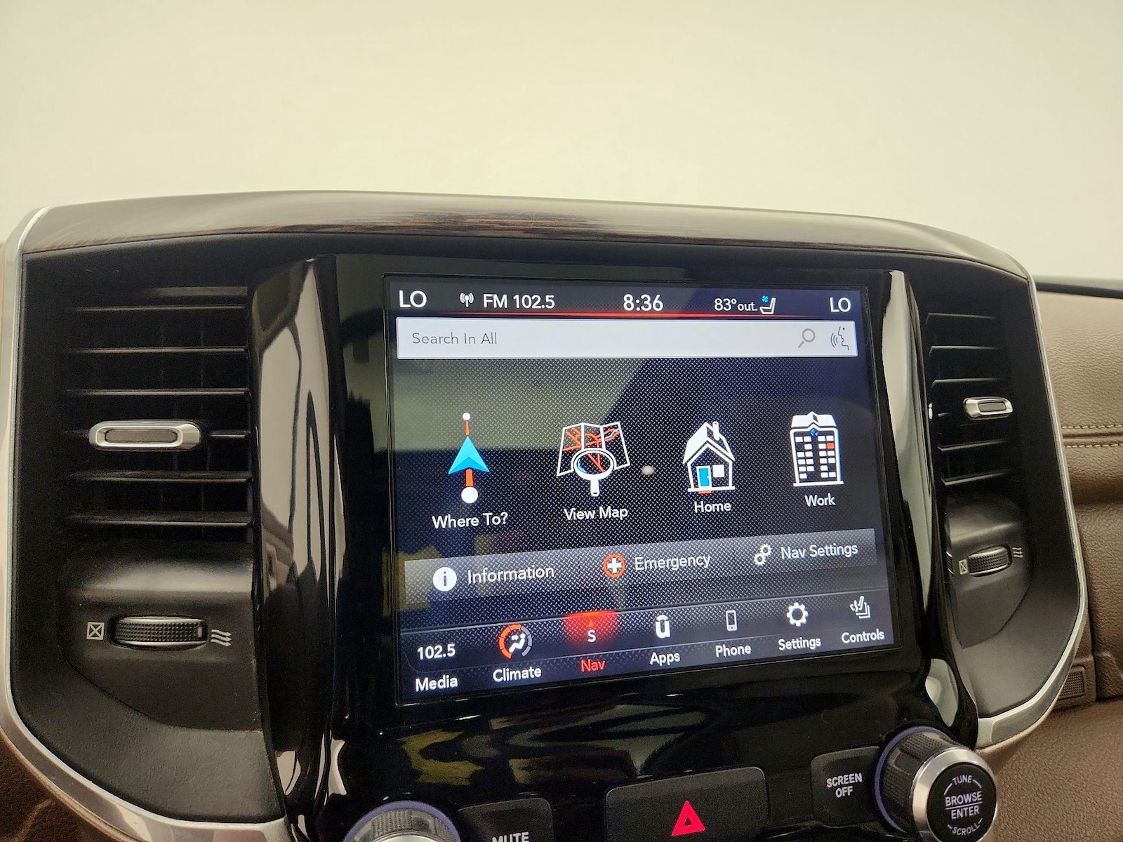 2020 RAM Ram 1500 Pickup Laramie - Photo 15