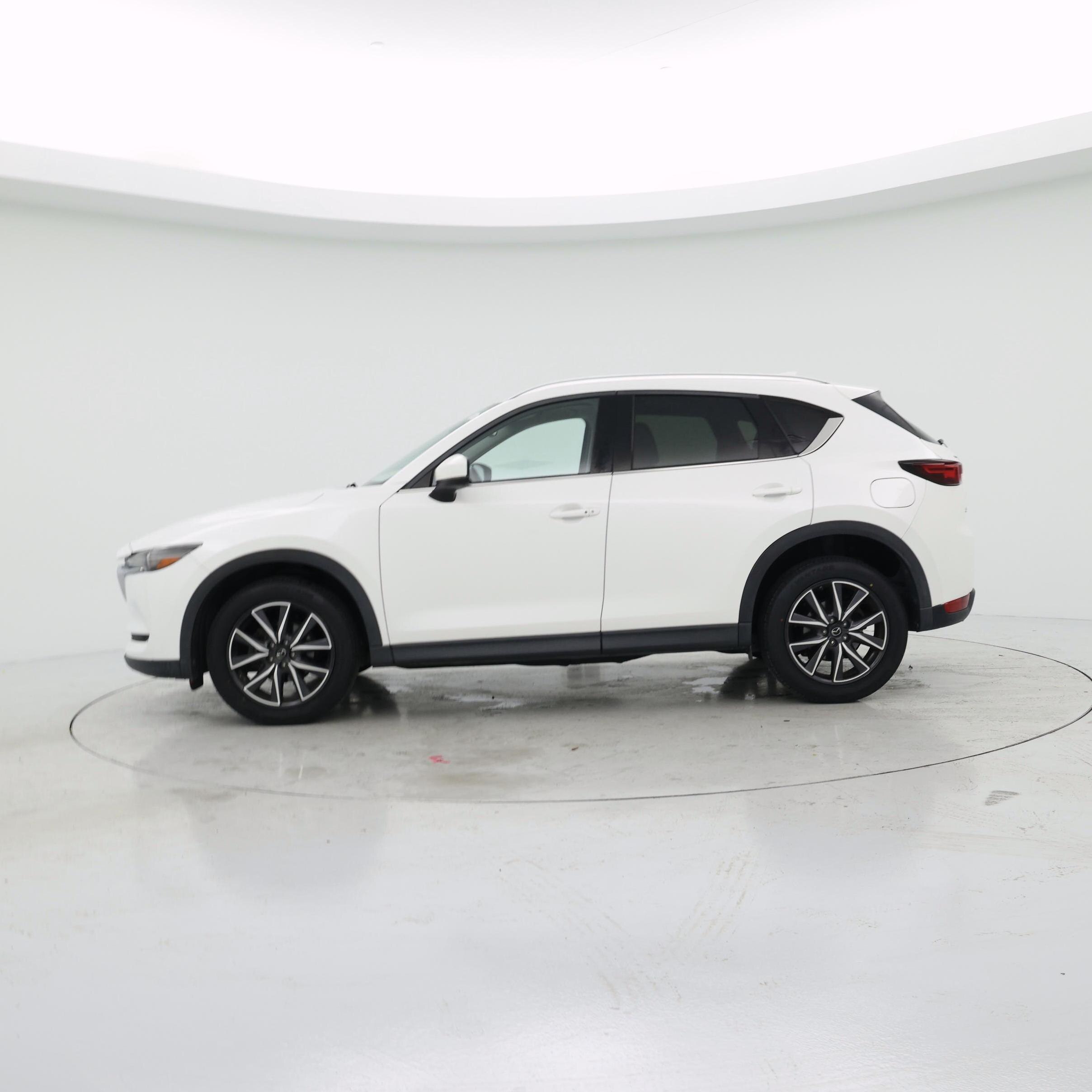 Thumbnail: 2018 Mazda CX-5 - 3
