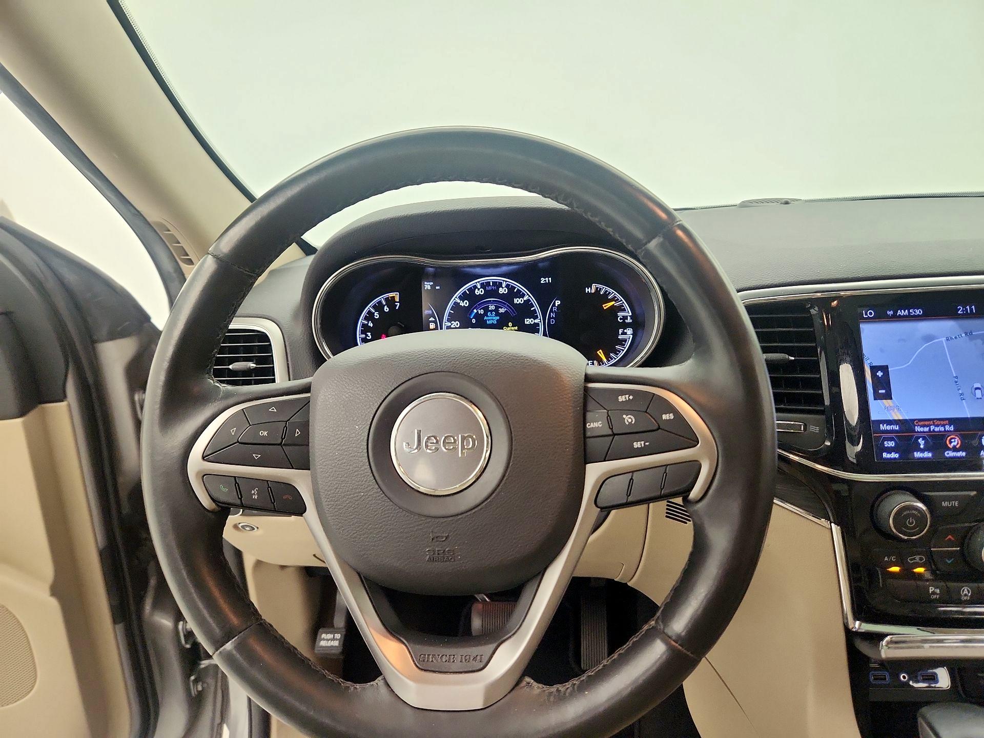 Thumbnail: 2019 Jeep Grand Cherokee - 10