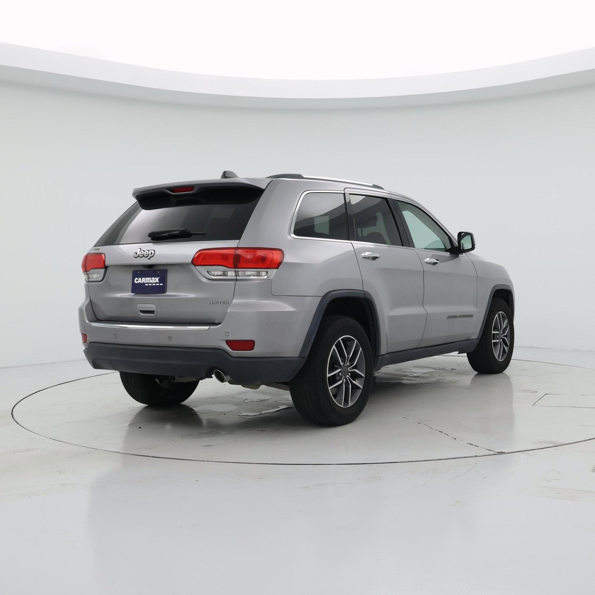 Thumbnail: 2019 Jeep Grand Cherokee - 8