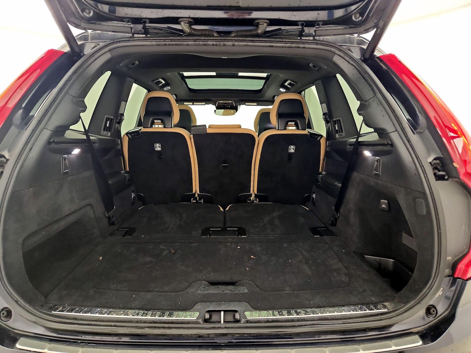 2017 Volvo XC90 Momentum - Photo 25