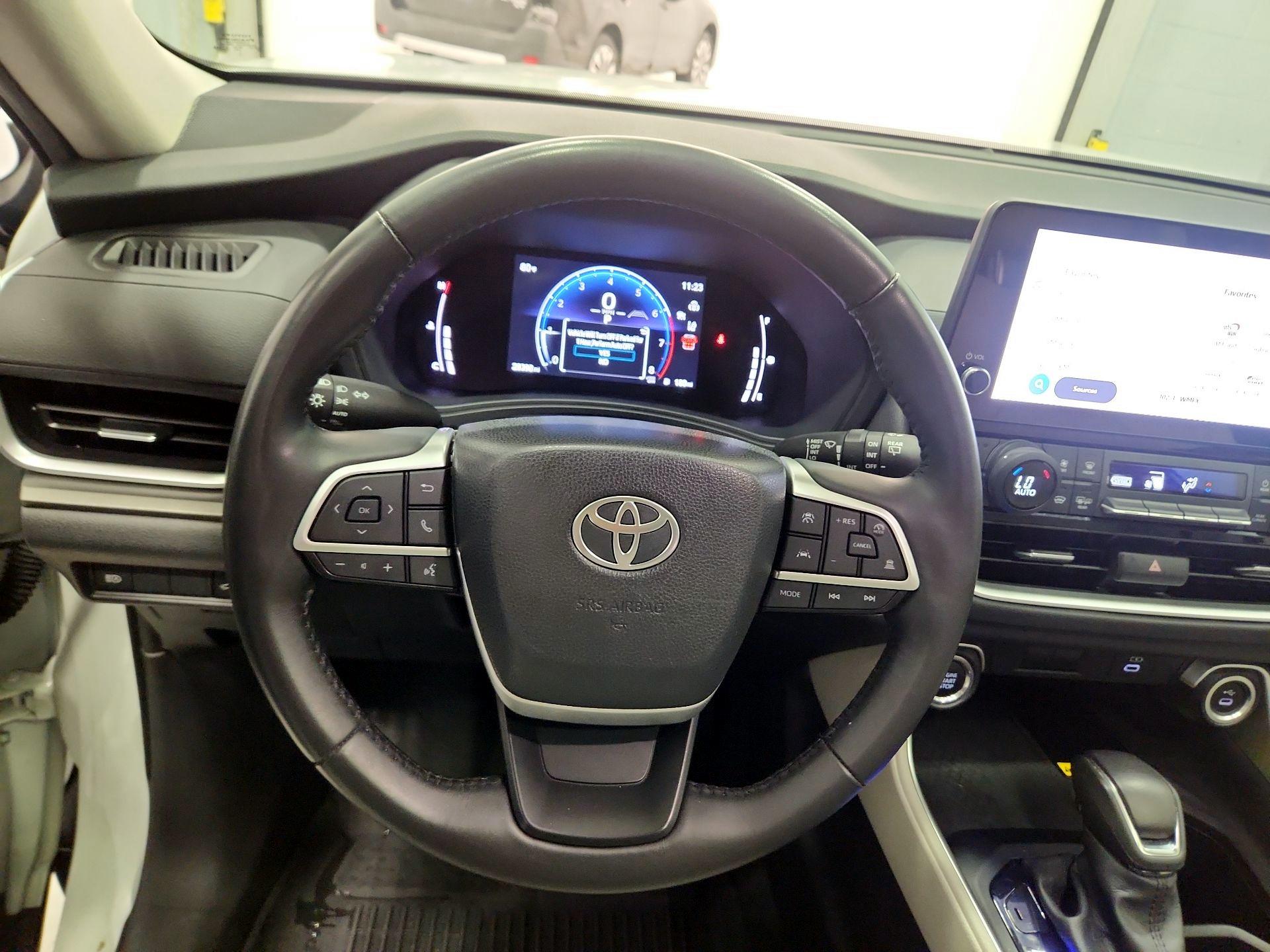 Thumbnail: 2024 Toyota Grand Highlander - 10