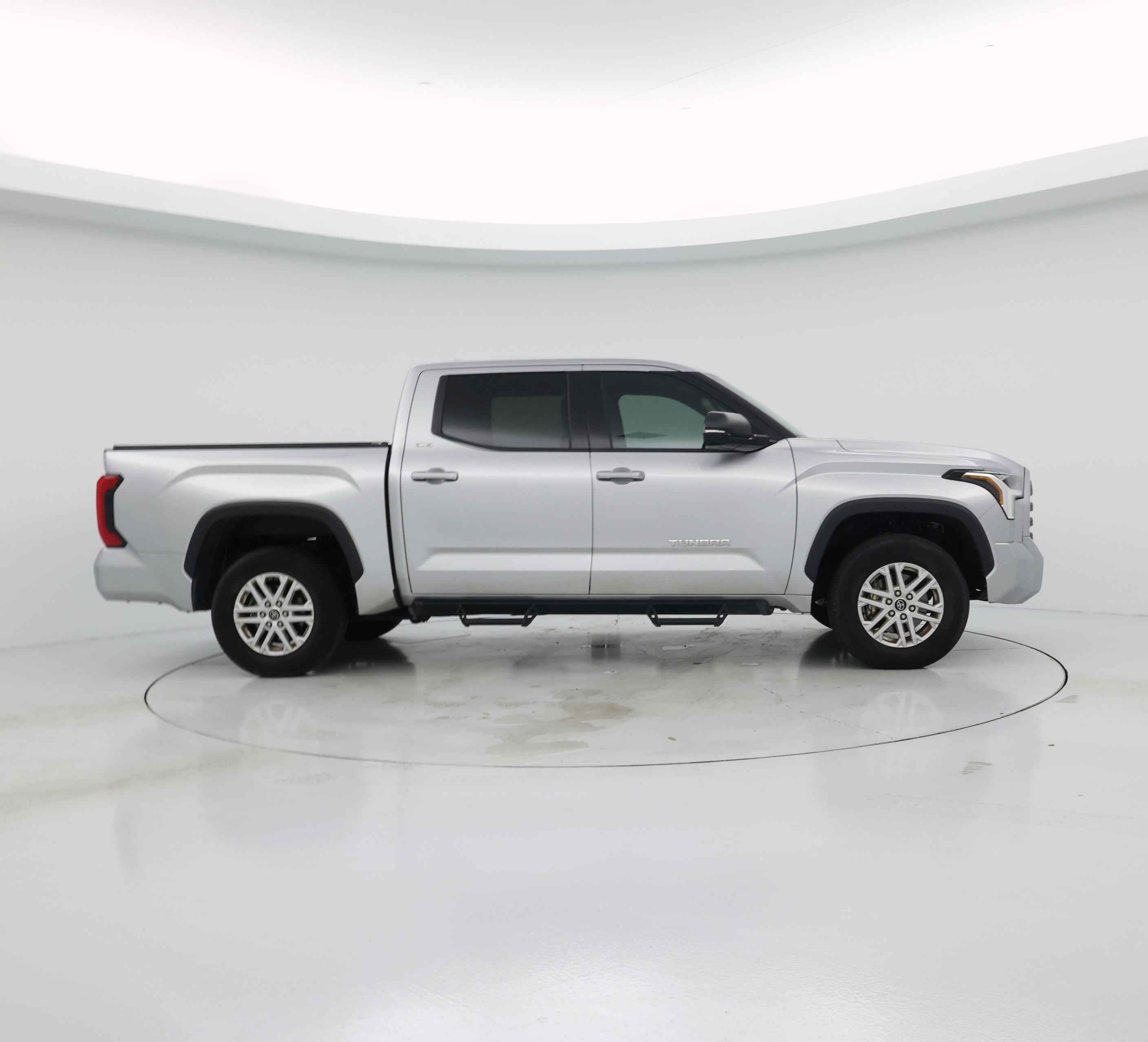 Thumbnail: 2023 Toyota Tundra - 7