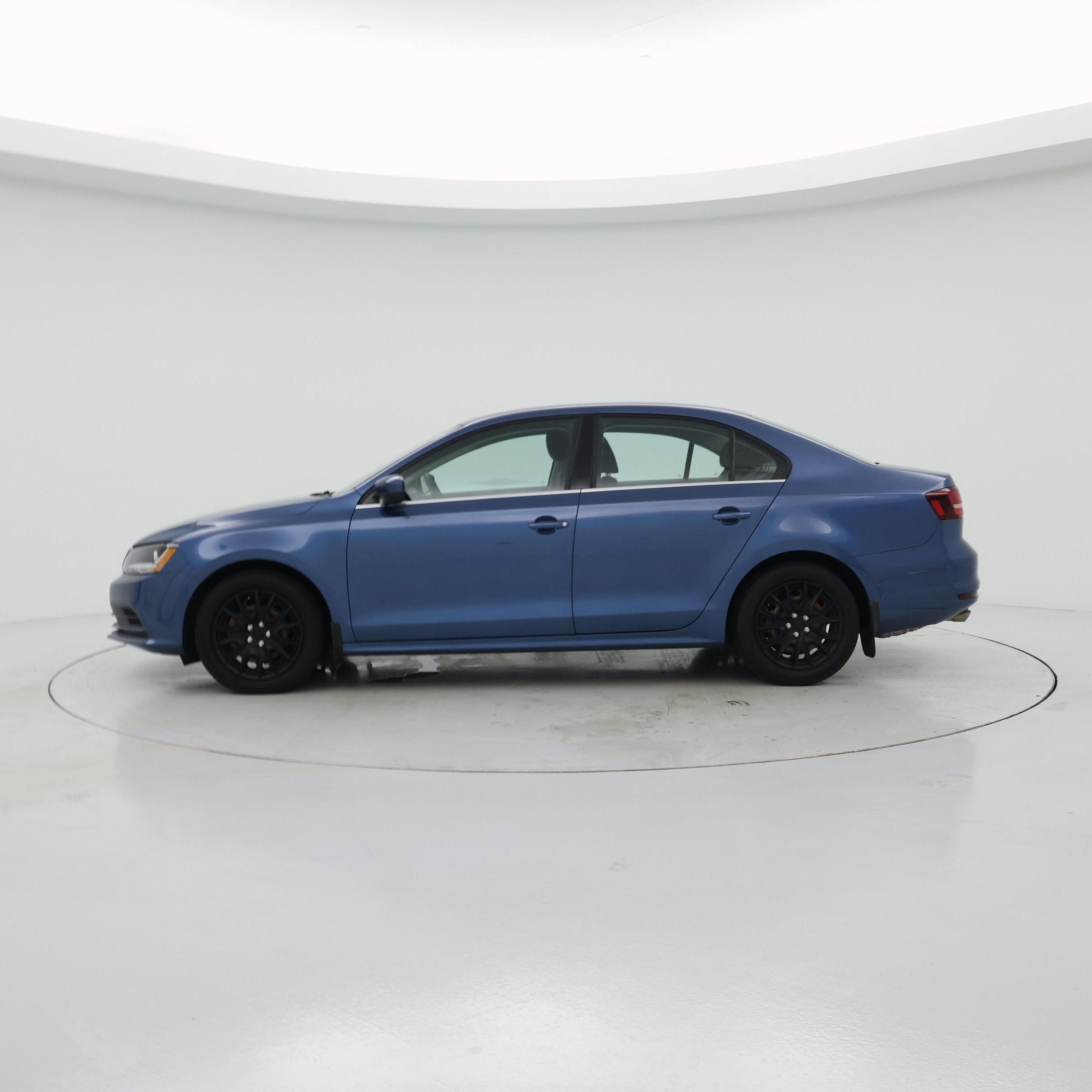 Thumbnail: 2017 Volkswagen Jetta - 3