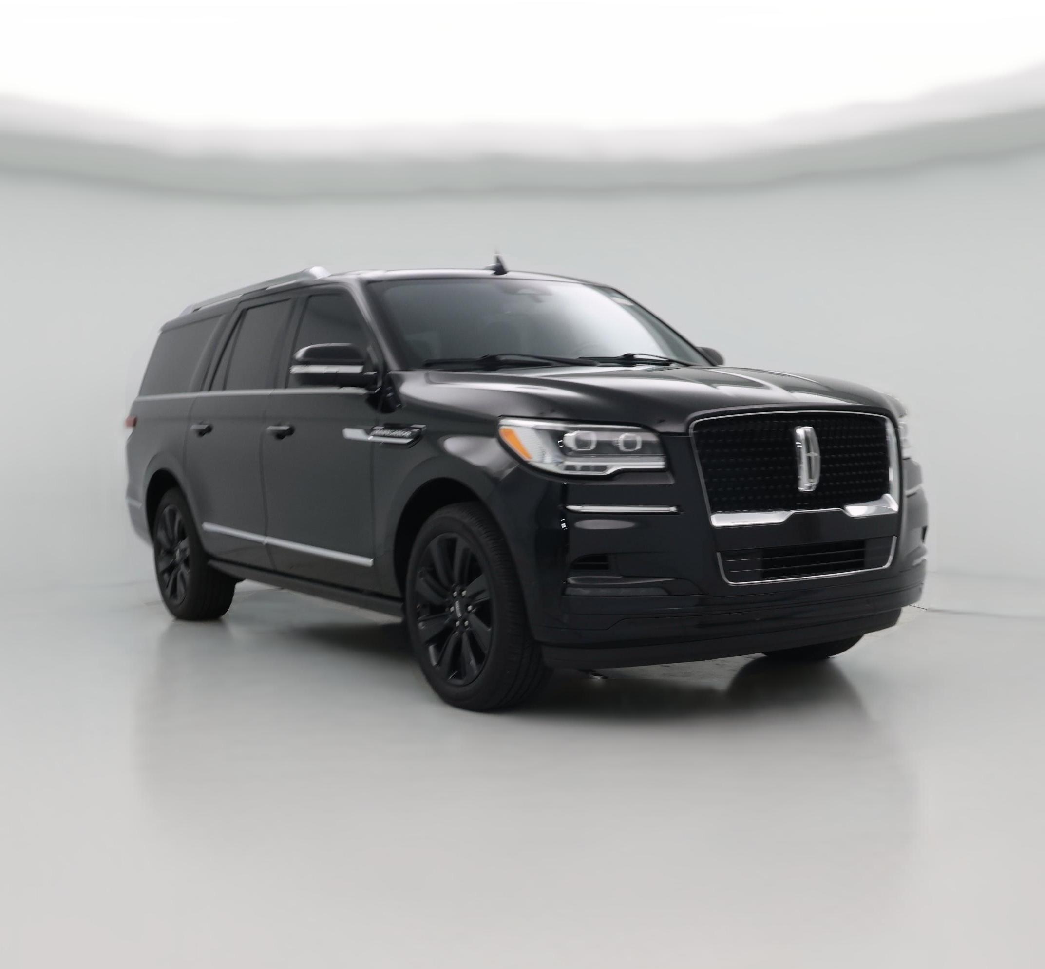 Thumbnail: 2022 Lincoln Navigator L - 1