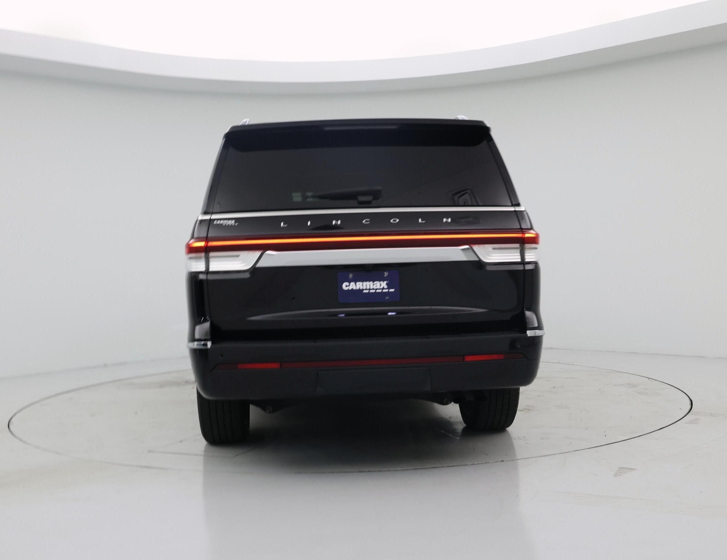 Thumbnail: 2022 Lincoln Navigator L - 6