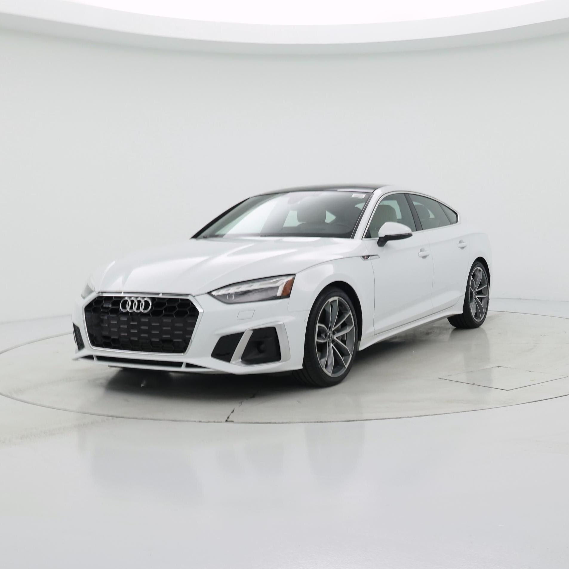 Thumbnail: 2021 Audi A5 - 4