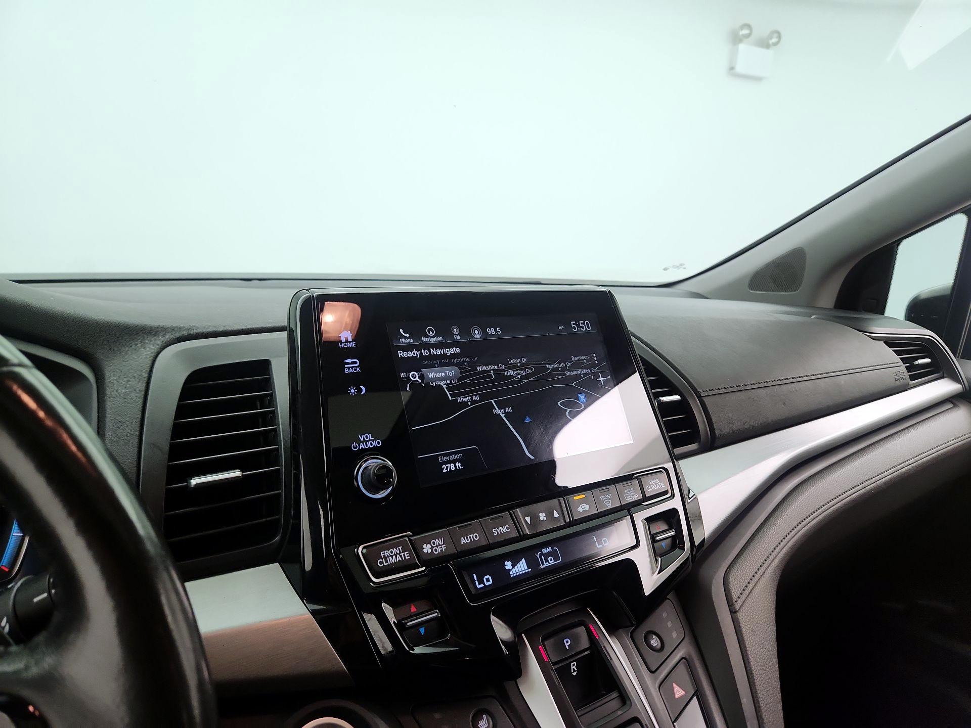 Thumbnail: 2018 Honda Odyssey - 14