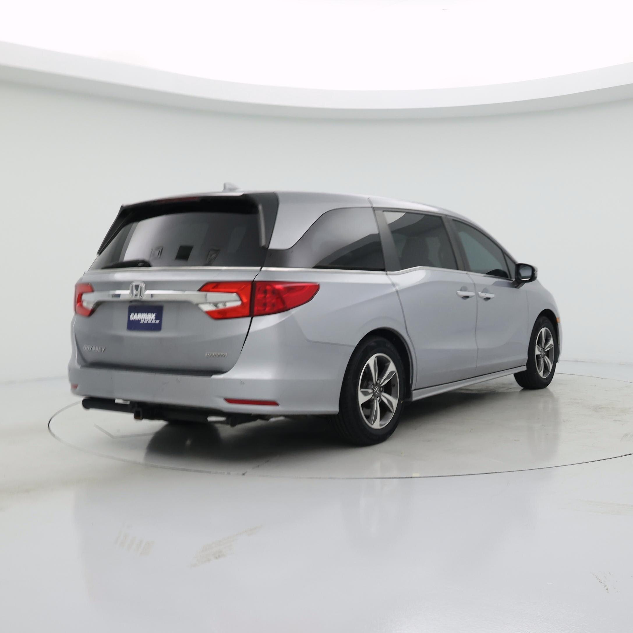 Thumbnail: 2018 Honda Odyssey - 8