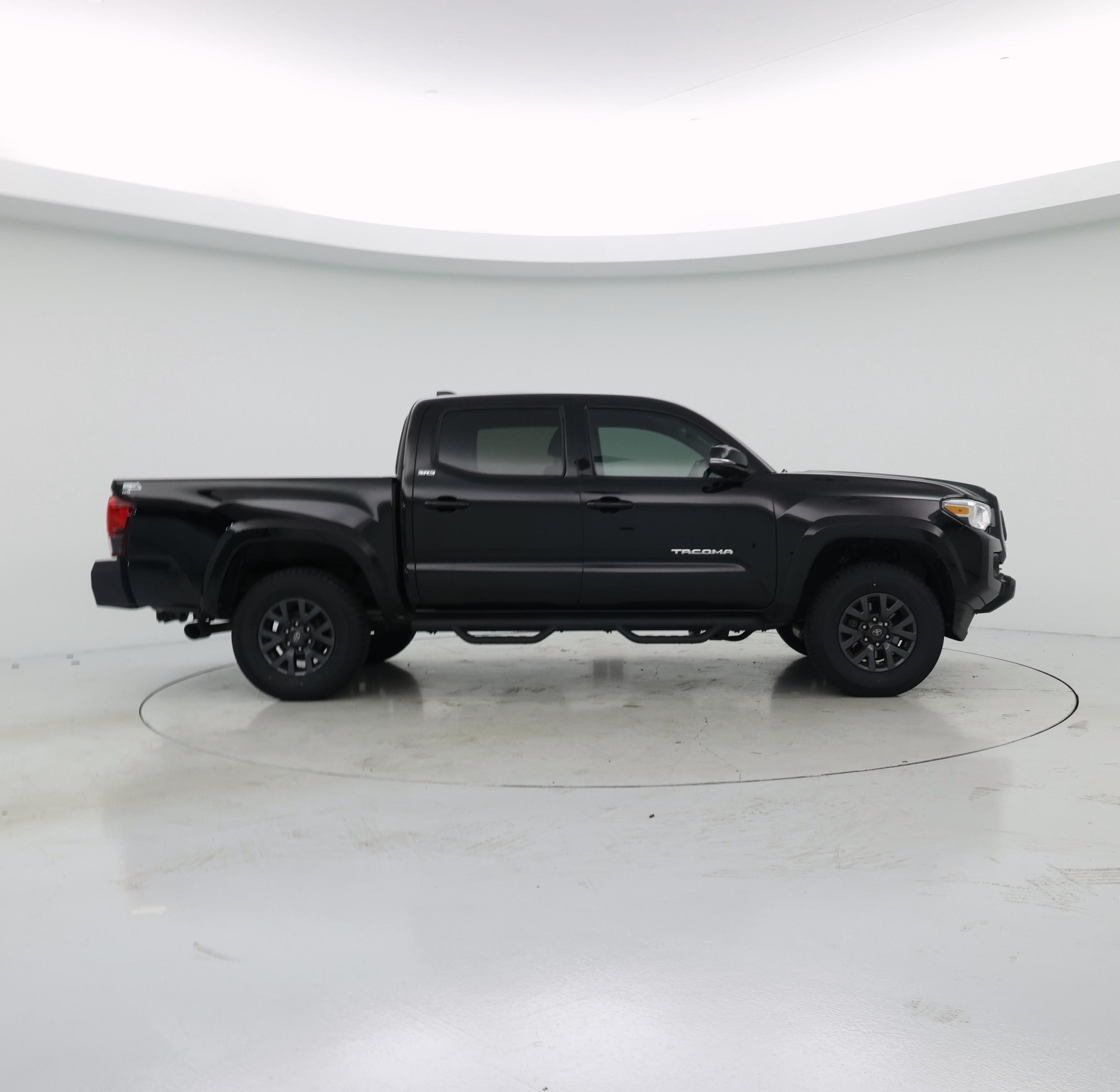 Thumbnail: 2023 Toyota Tacoma - 7