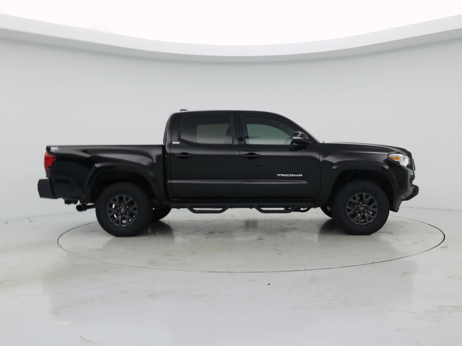 2023 Toyota Tacoma SR5 - Photo 8