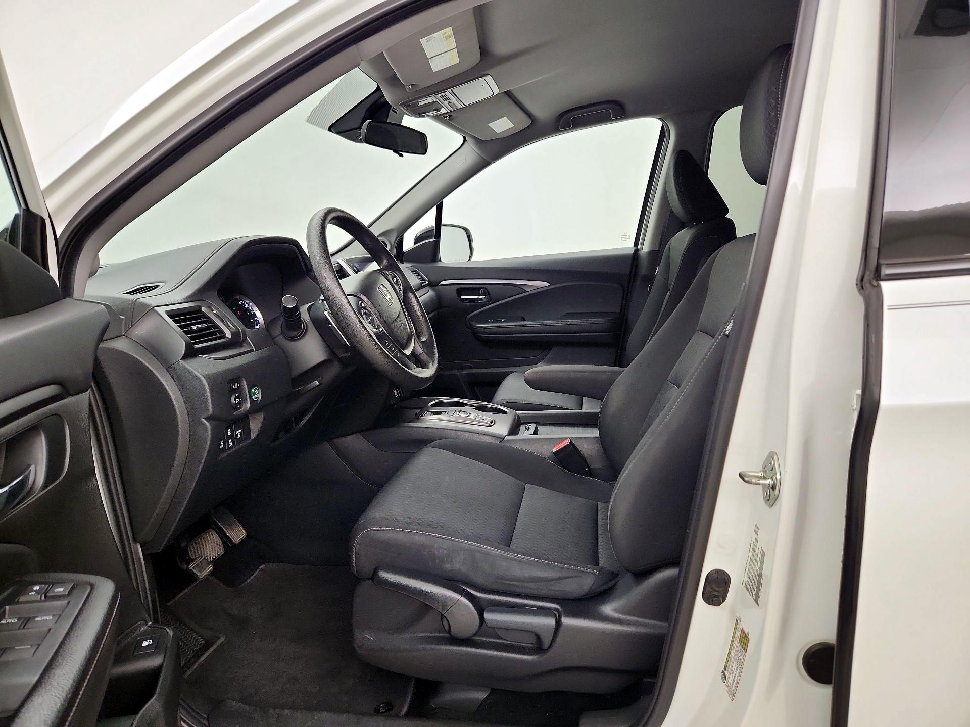 Thumbnail: 2020 Honda Ridgeline - 11