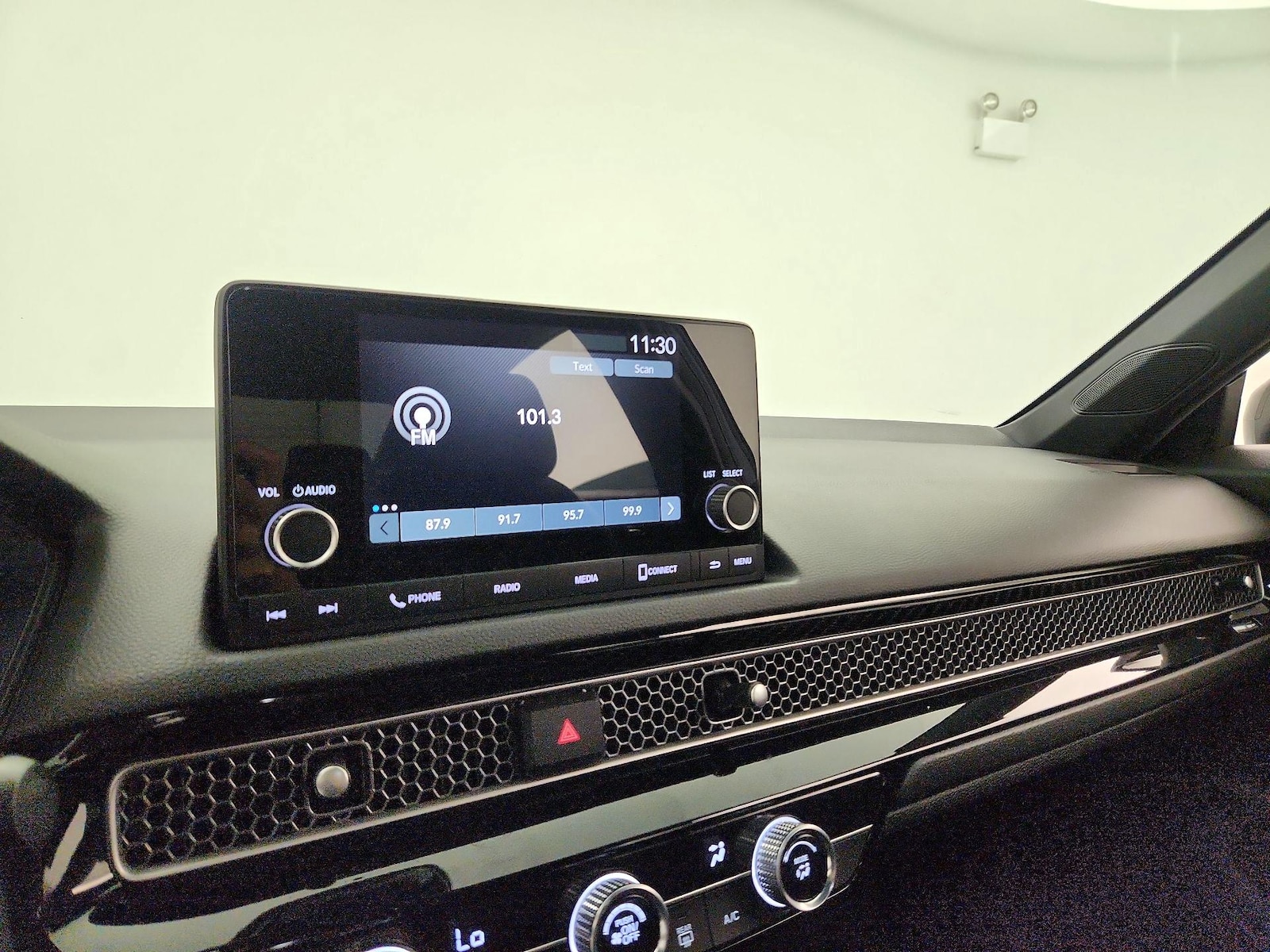 2024 Honda Civic Sport - Photo 16