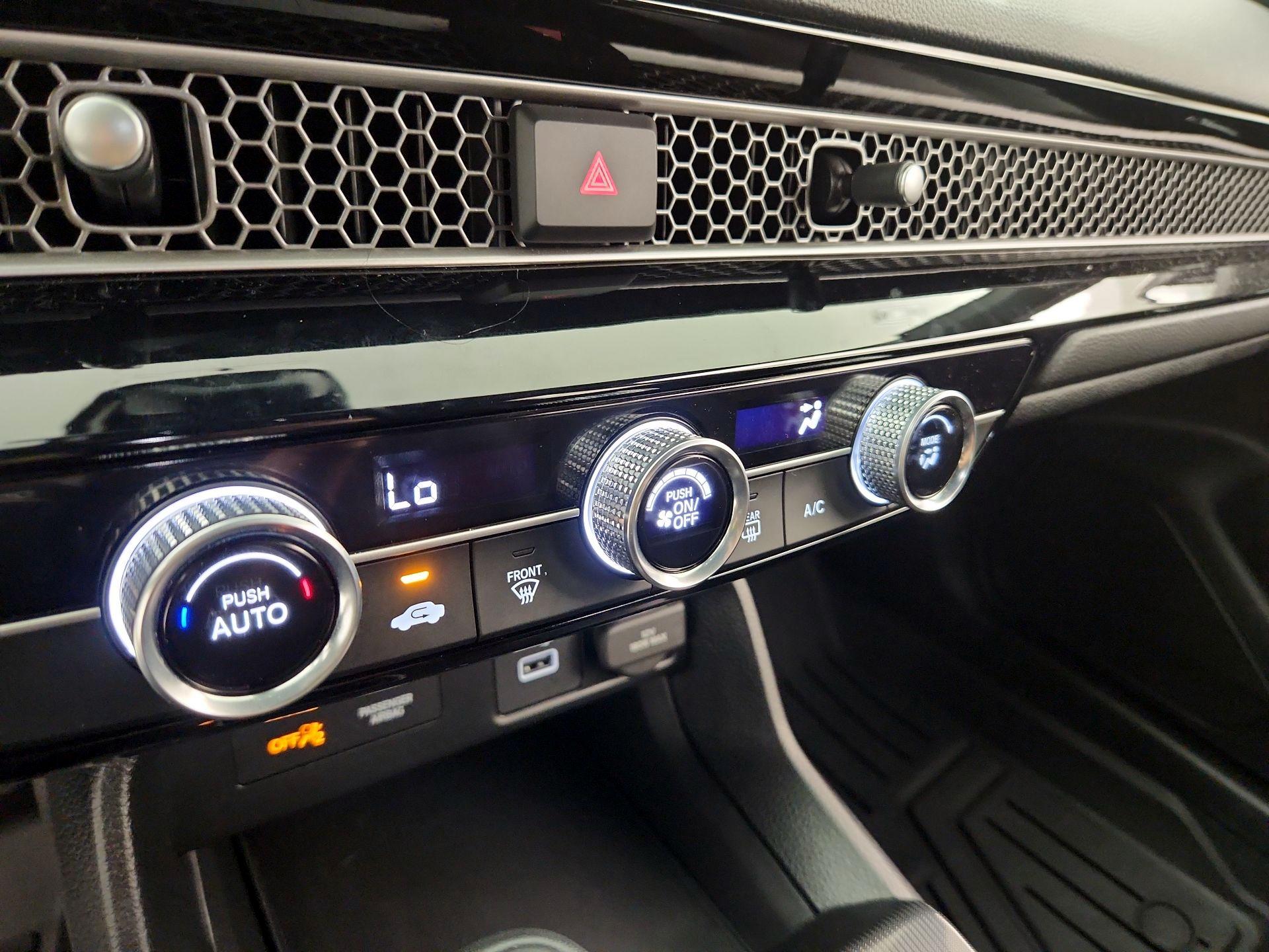 Thumbnail: 2024 Honda Civic - 16