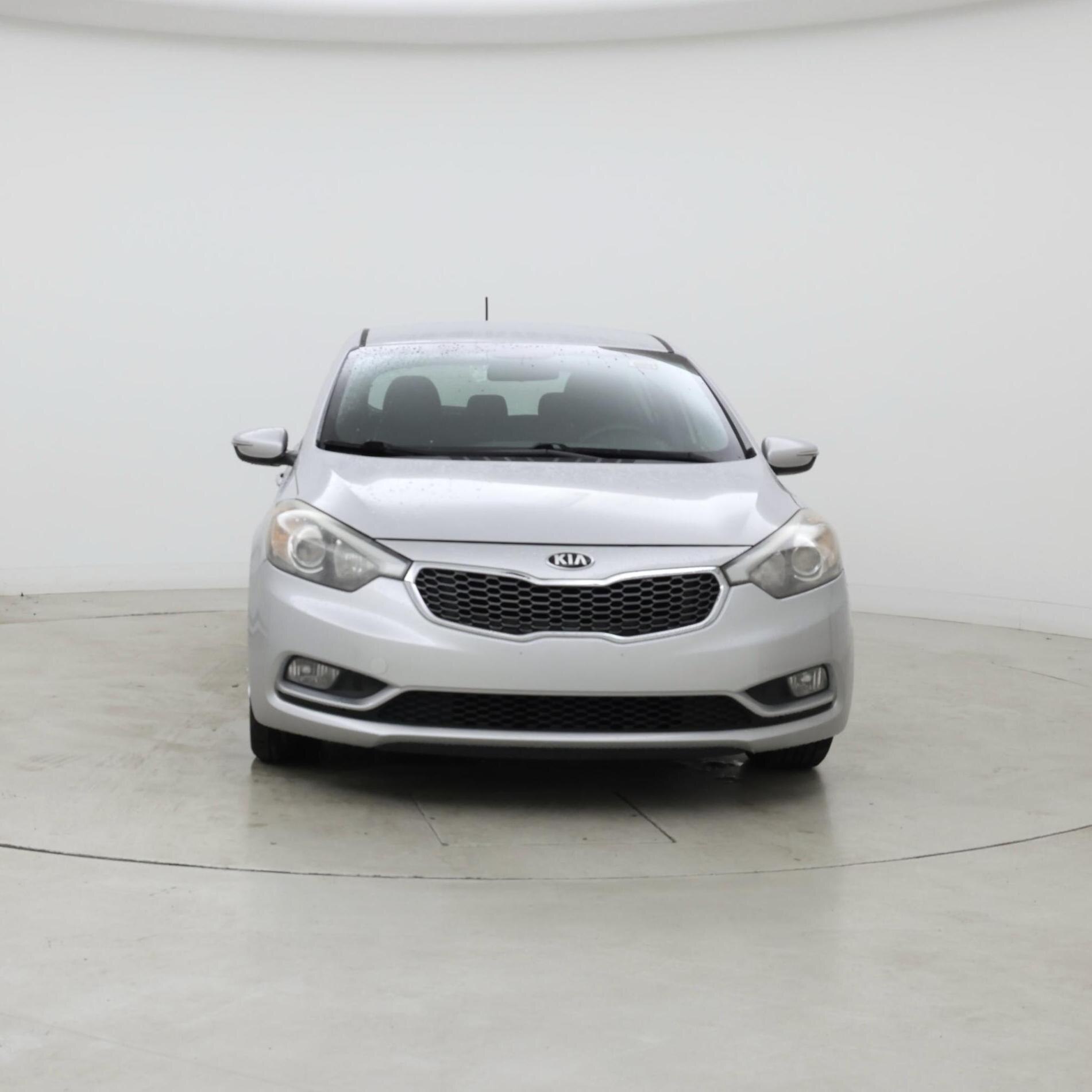 Thumbnail: 2016 Kia Forte - 5