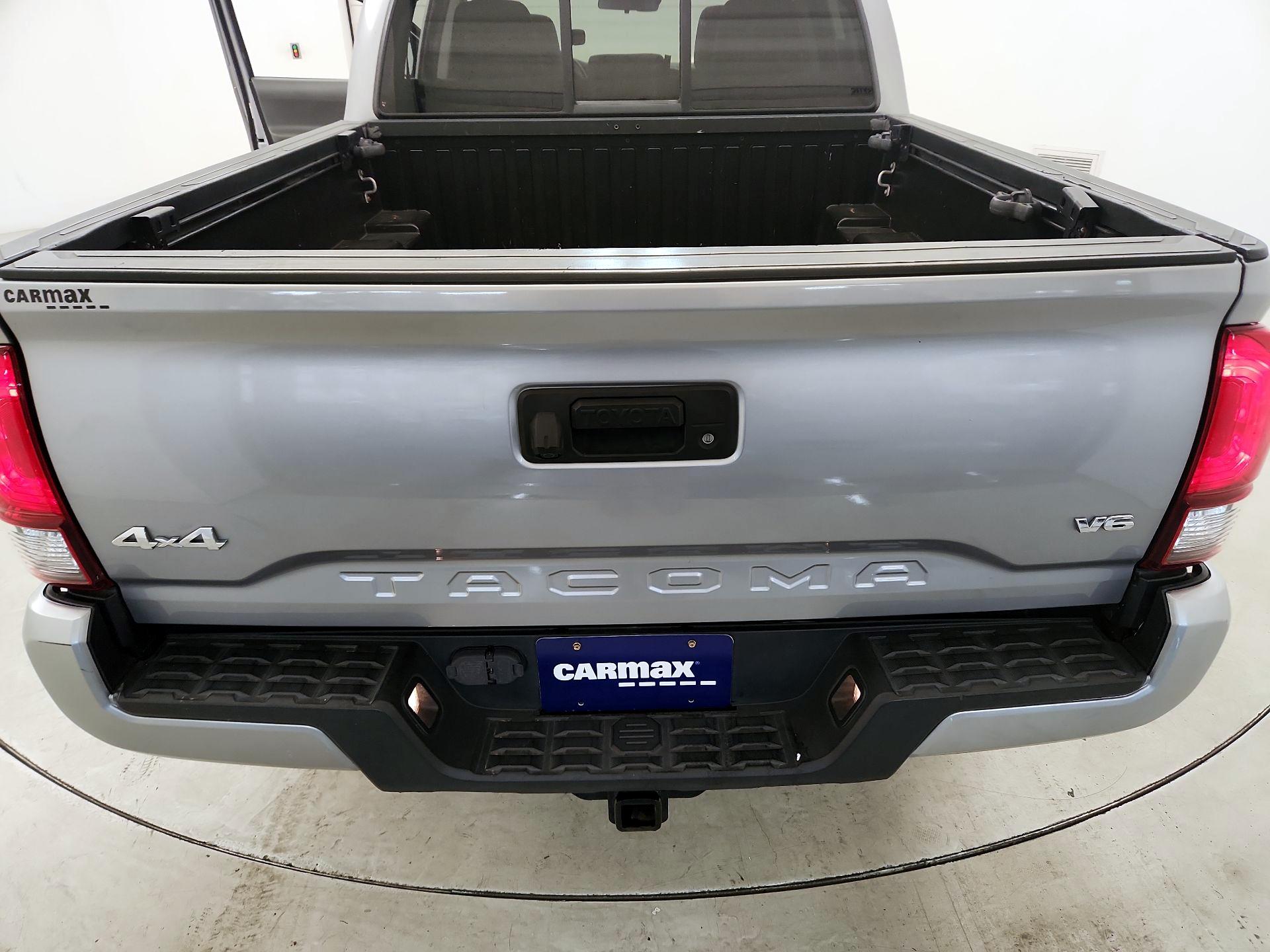 Thumbnail: 2021 Toyota Tacoma - 20