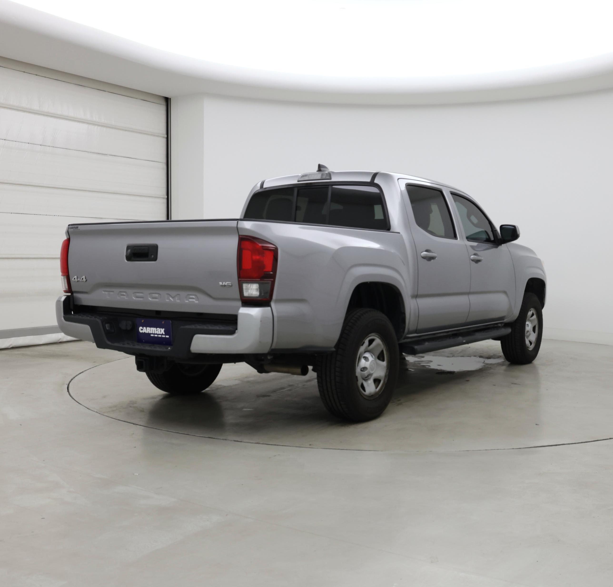 Thumbnail: 2021 Toyota Tacoma - 8