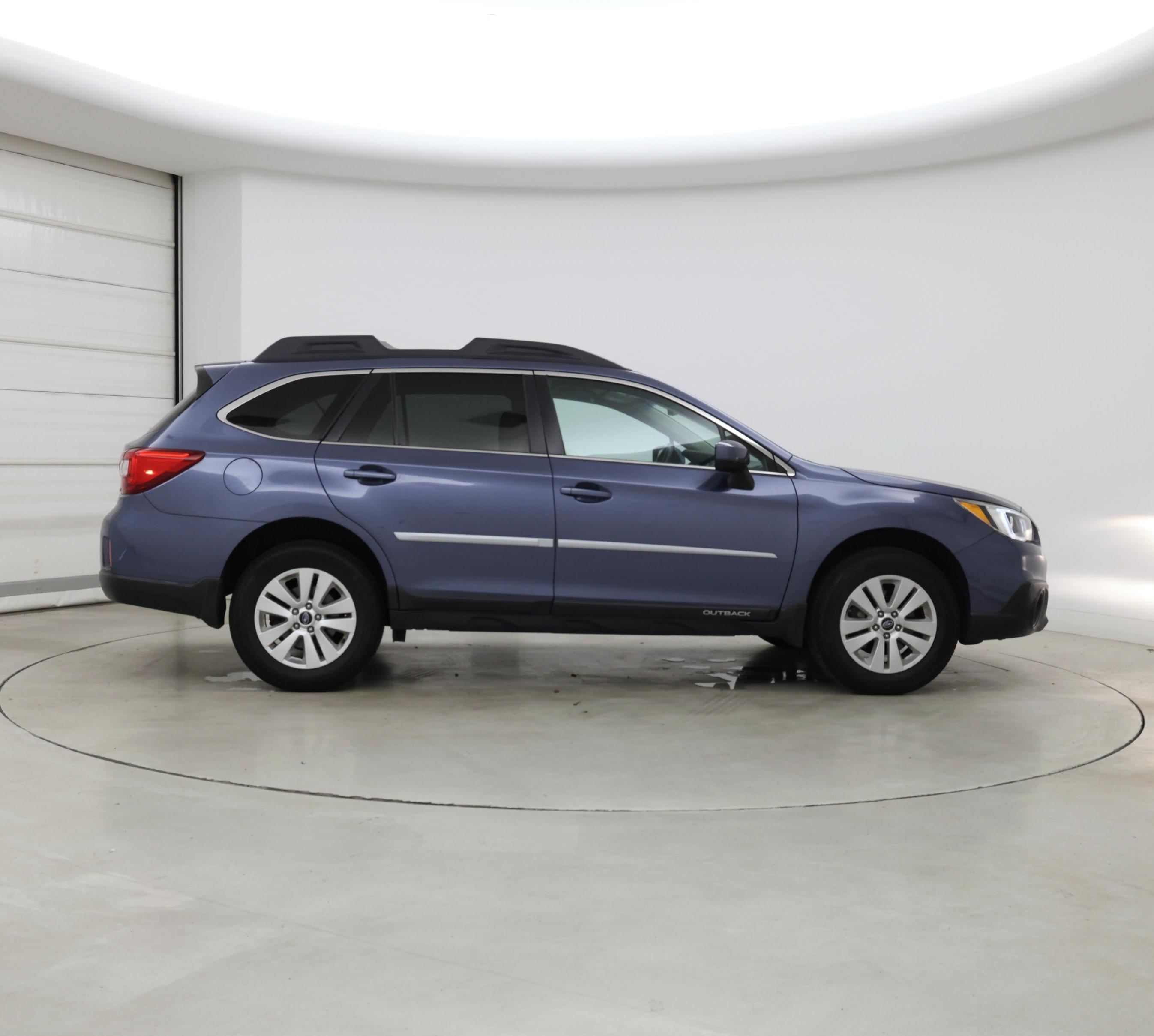 Thumbnail: 2017 Subaru Outback - 7