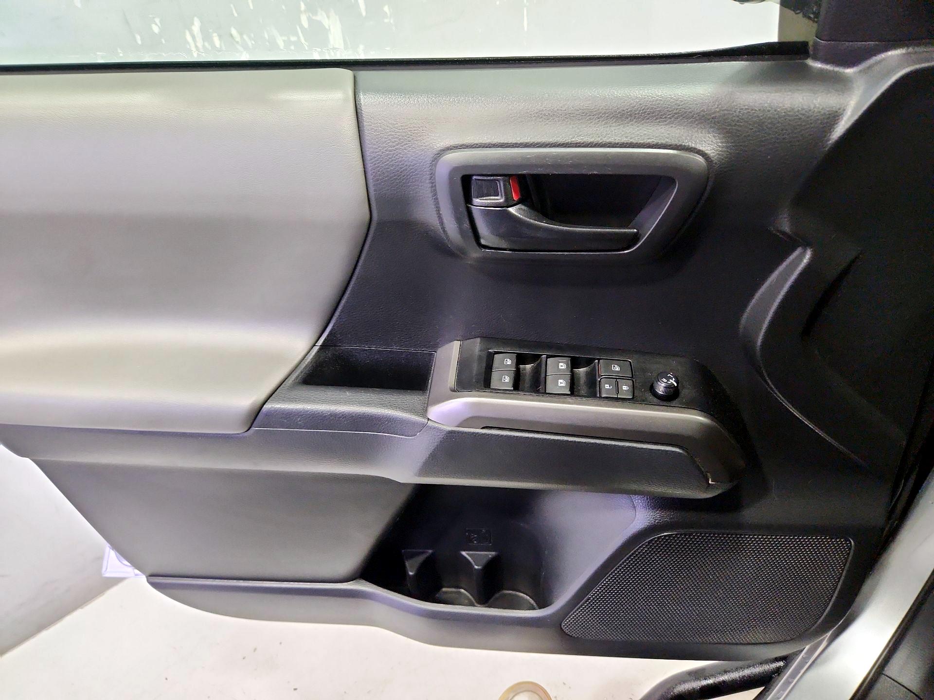 Thumbnail: 2023 Toyota Tacoma - 12