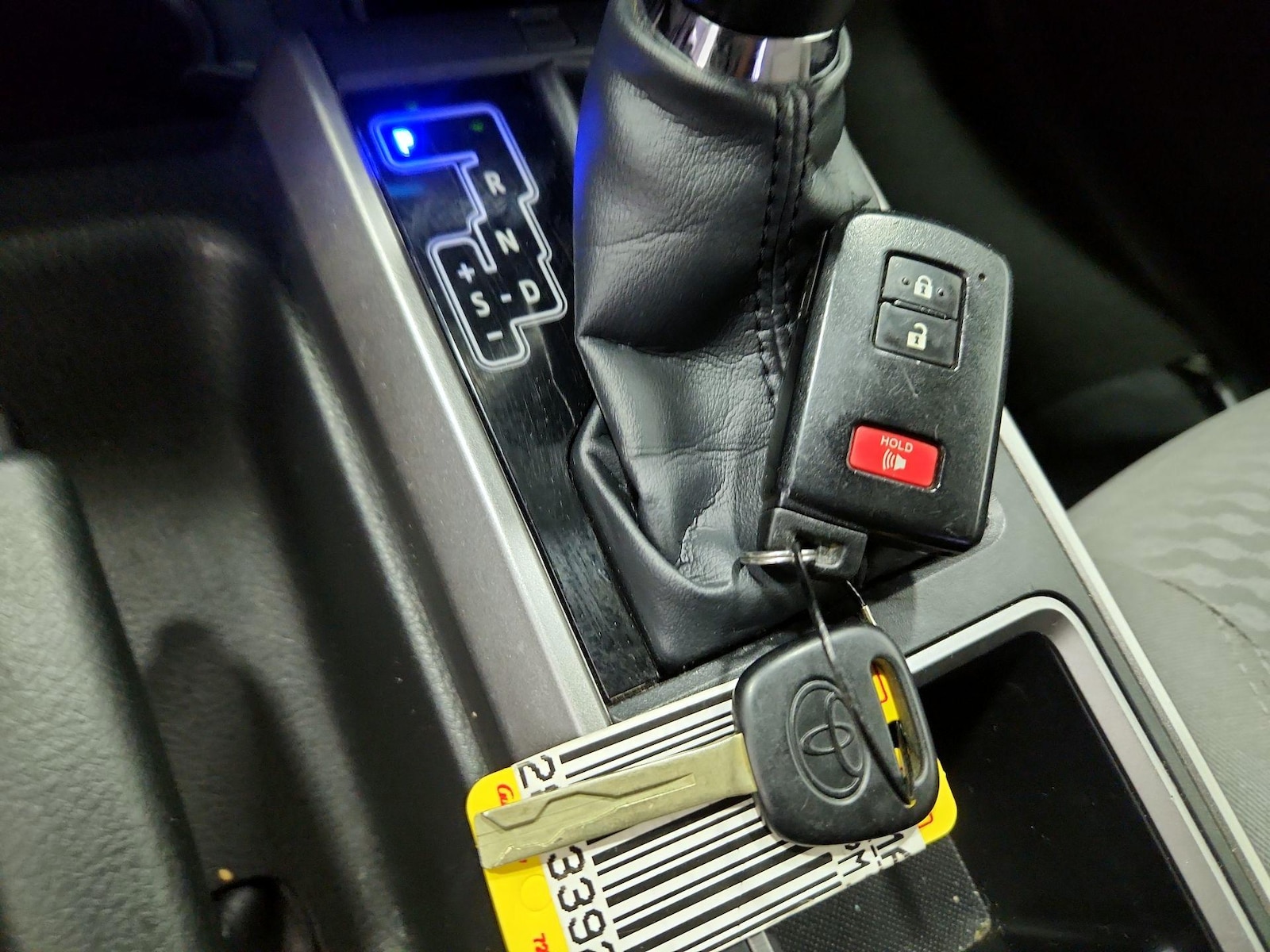 2023 Toyota Tacoma SR5 - Photo 23
