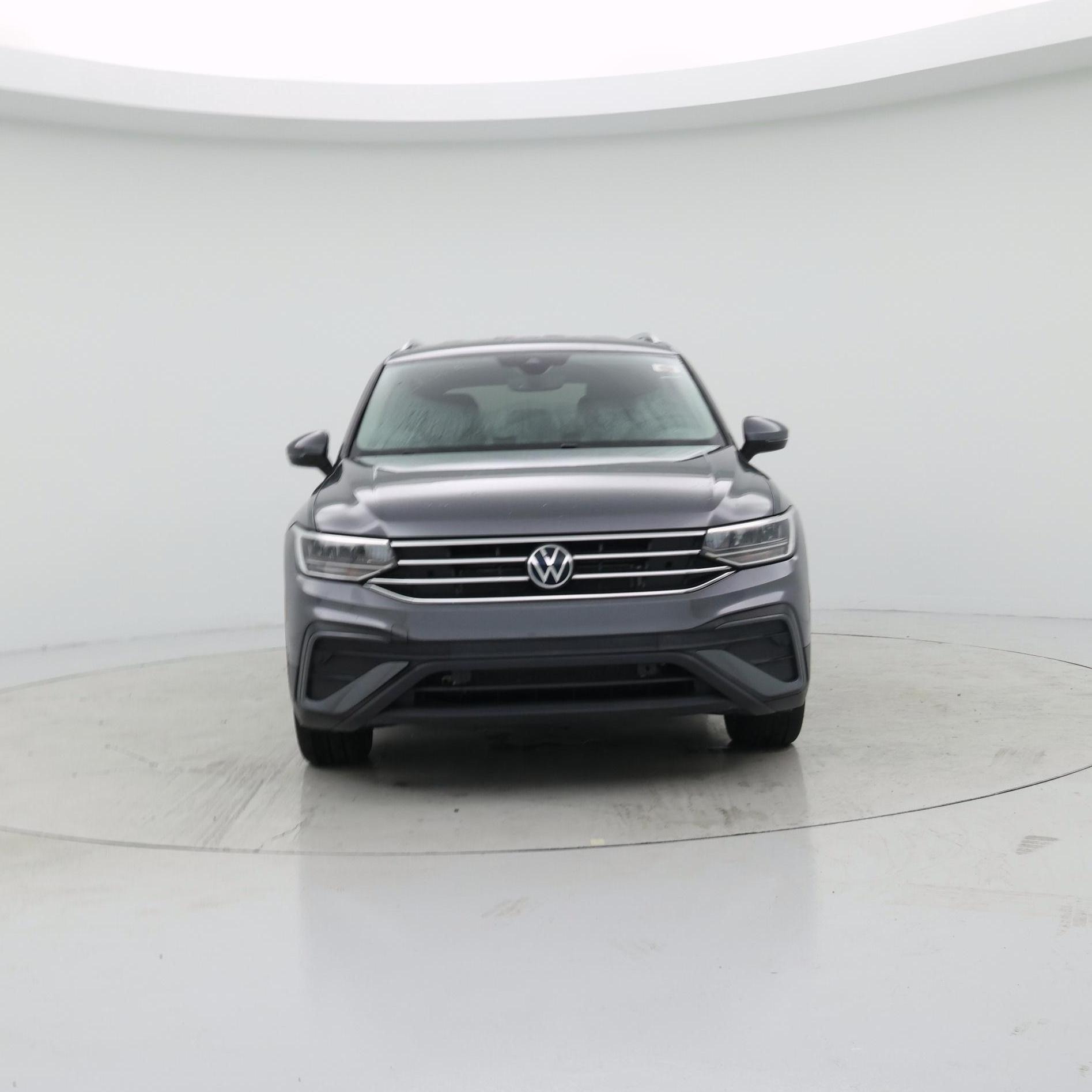 Thumbnail: 2022 Volkswagen Tiguan - 5