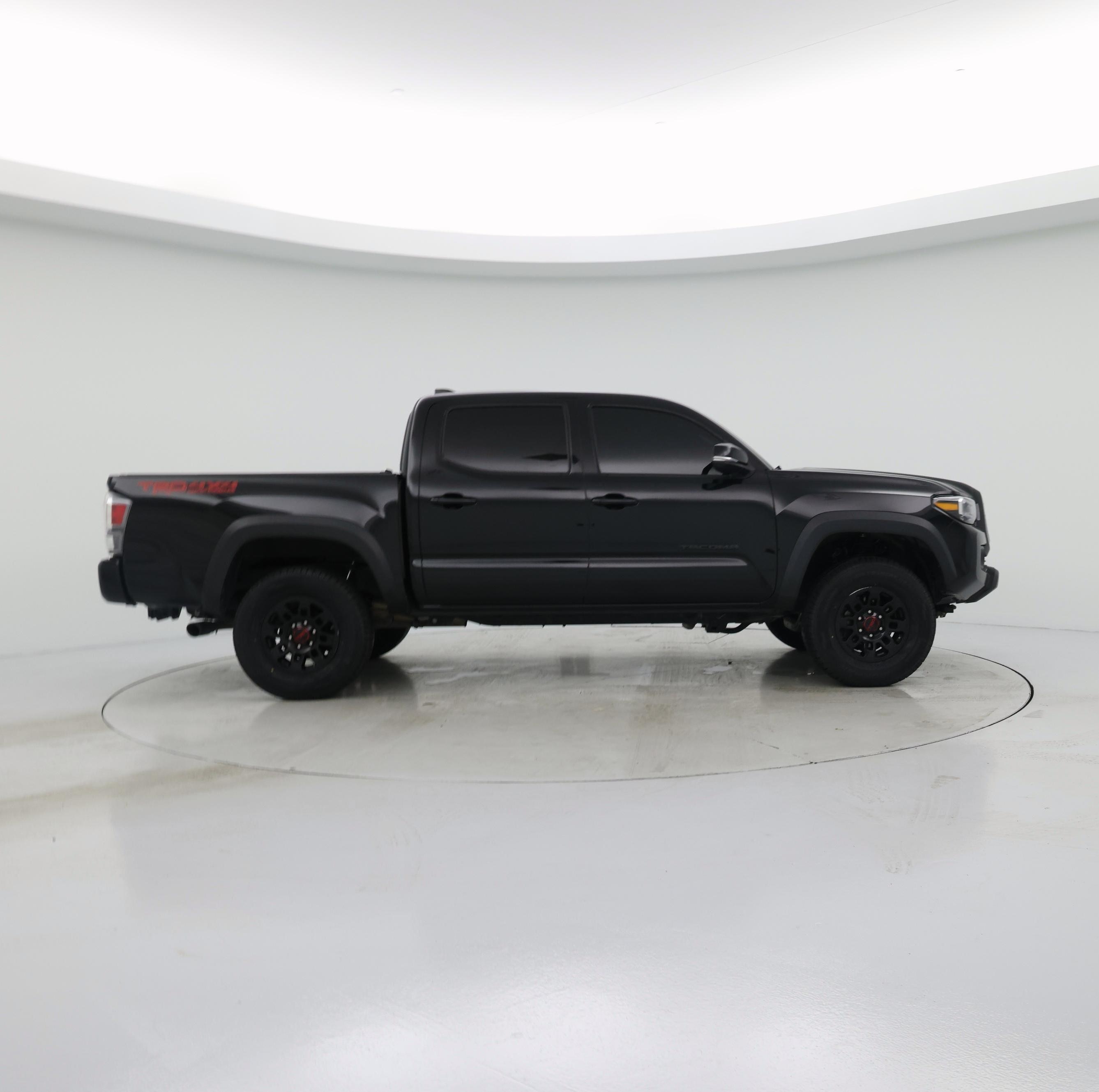 Thumbnail: 2022 Toyota Tacoma - 7