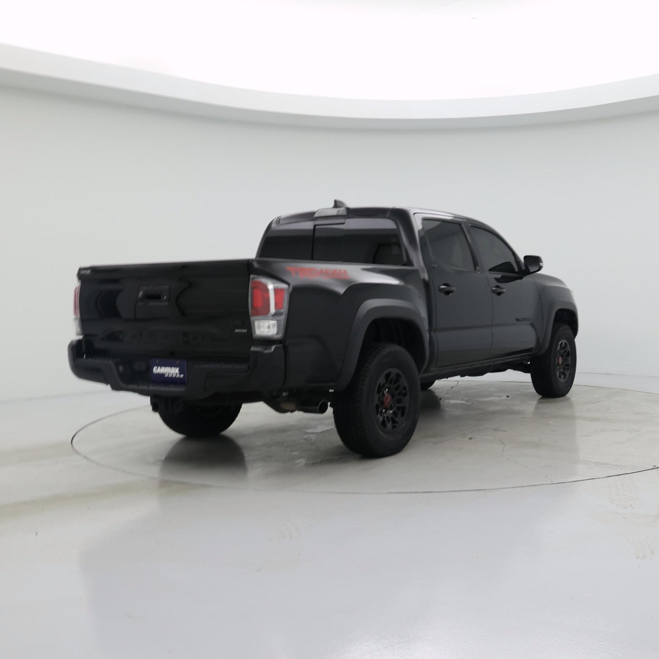 Thumbnail: 2022 Toyota Tacoma - 8